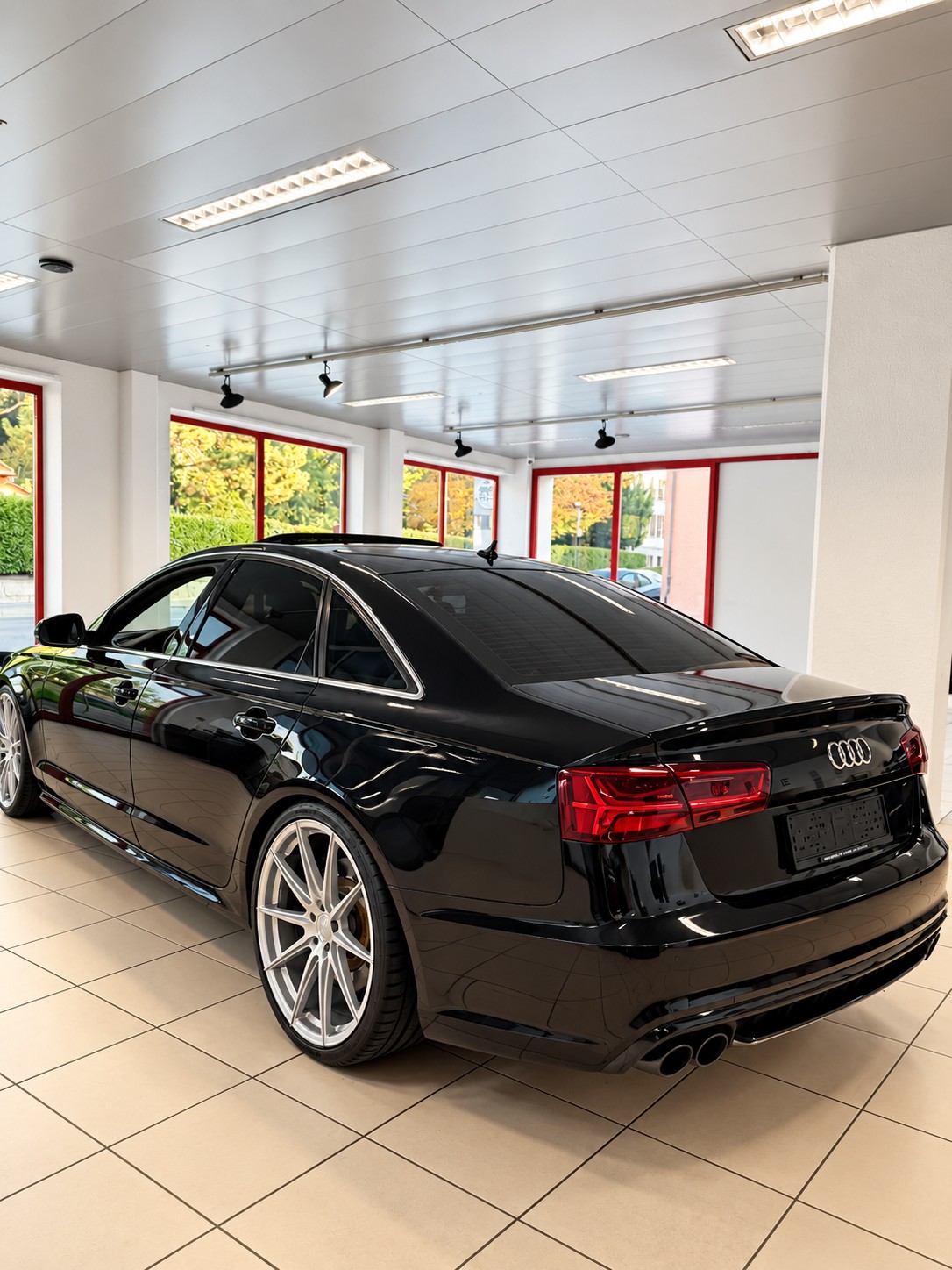 AUDI S6 Limousine 4.0 TFSI V8 quattro S-tronic-image-2