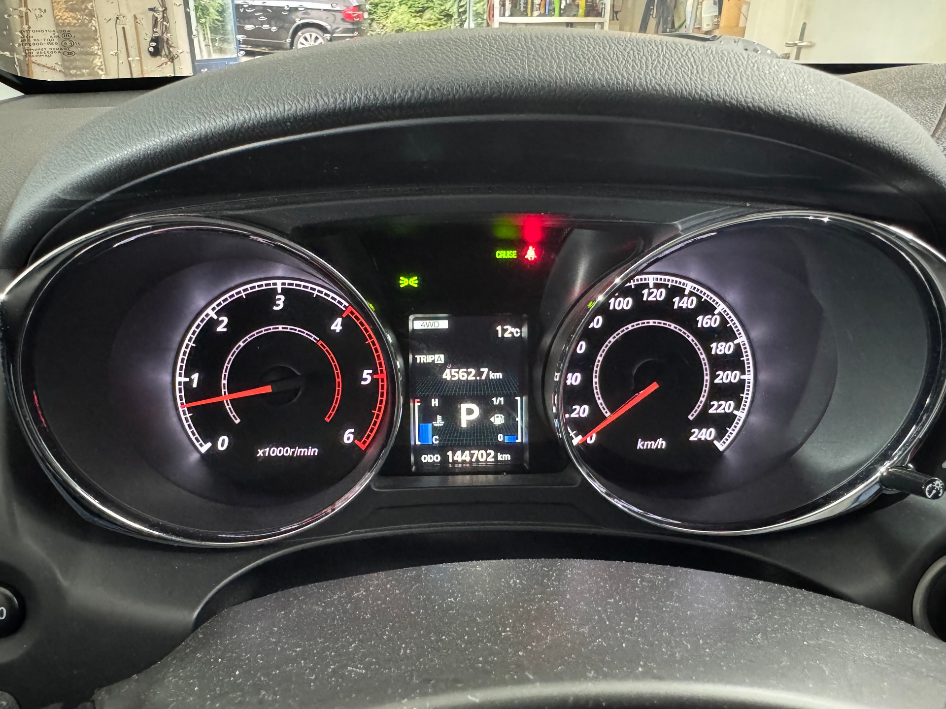 MITSUBISHI ASX 2.2 DID Celebration 300K 4WD Automatic-image-12