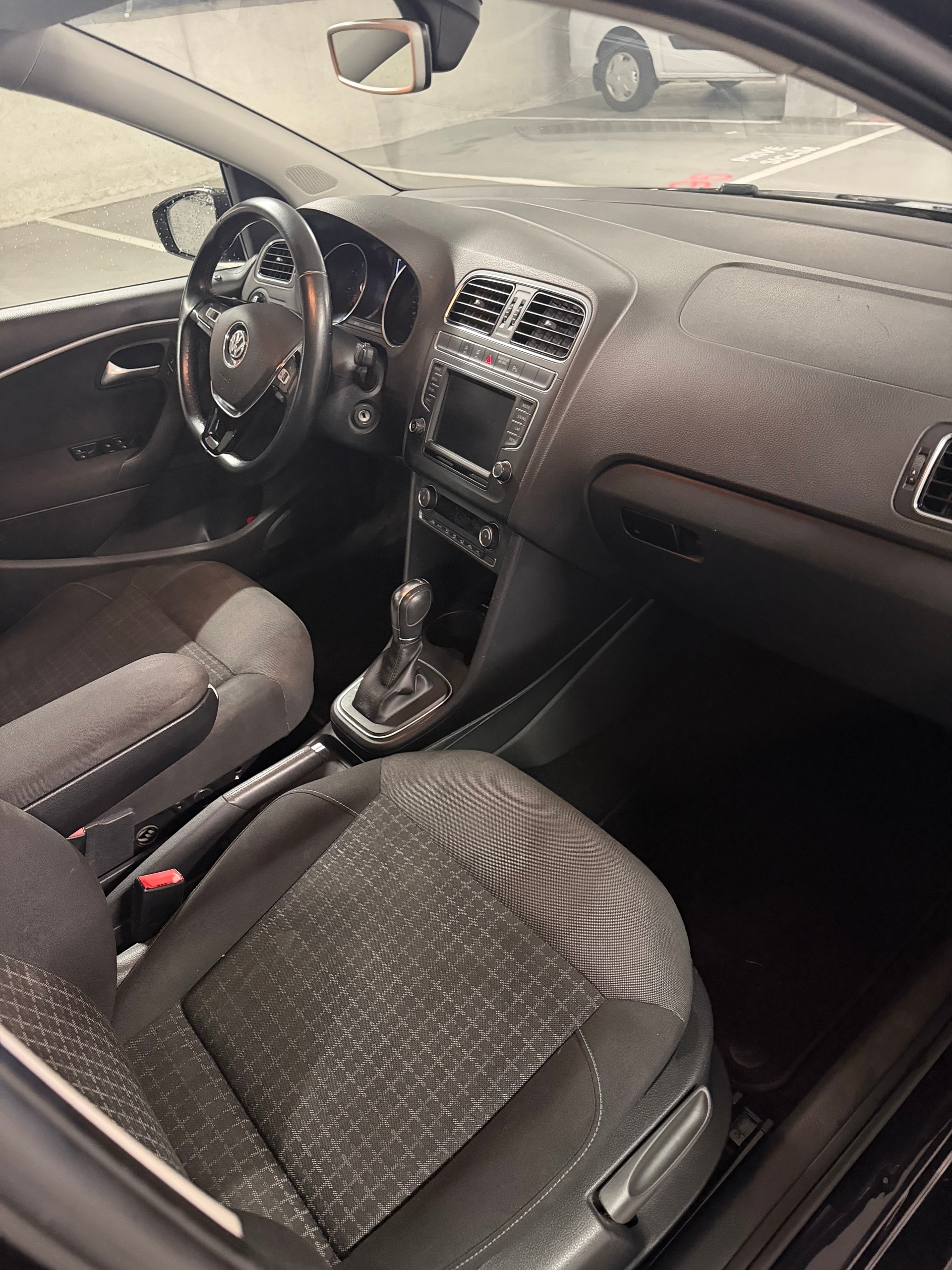 VW Polo 1.2 TSI BMT Comfortline DSG-image-11
