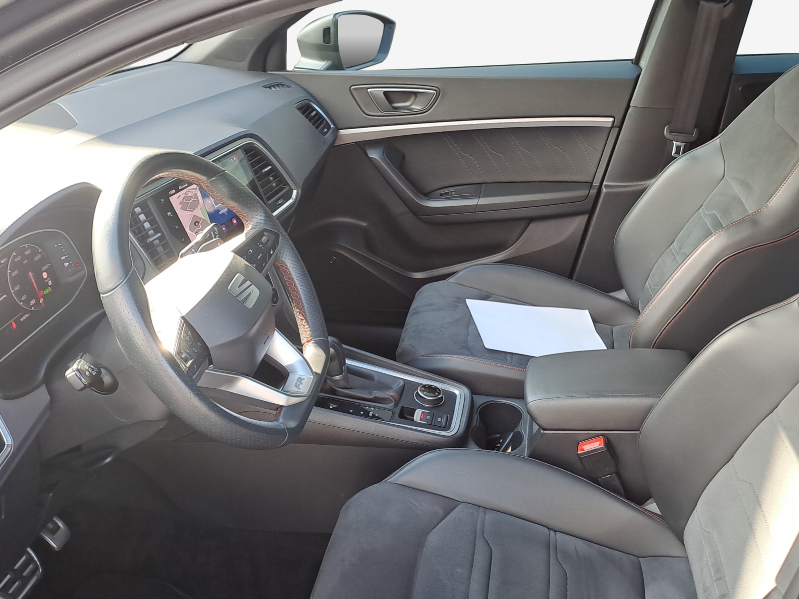 SEAT Ateca 2.0 TSI Hola FR 4Drive DSG-image-7
