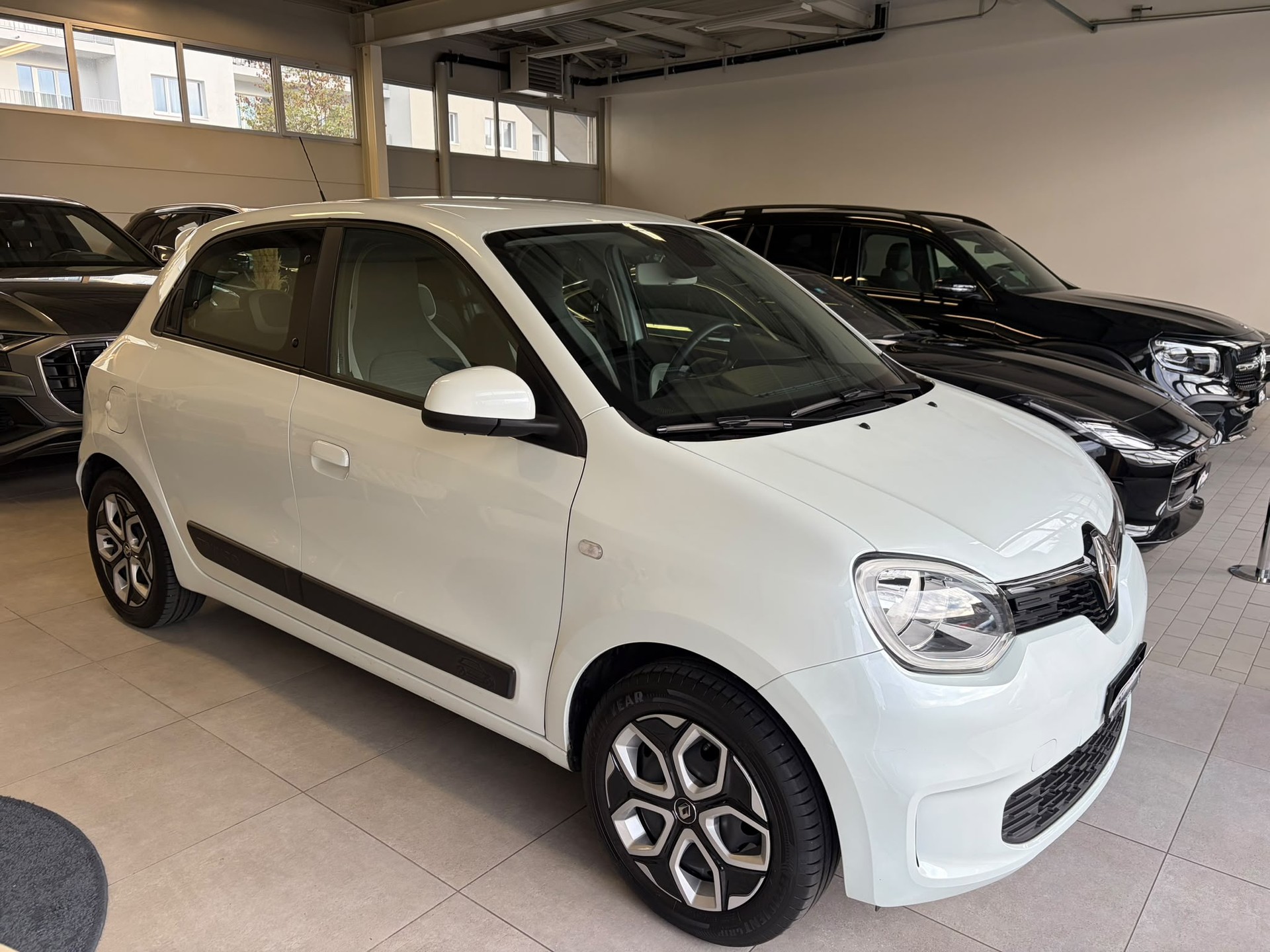 RENAULT Twingo TCe 95 Zen-image-3