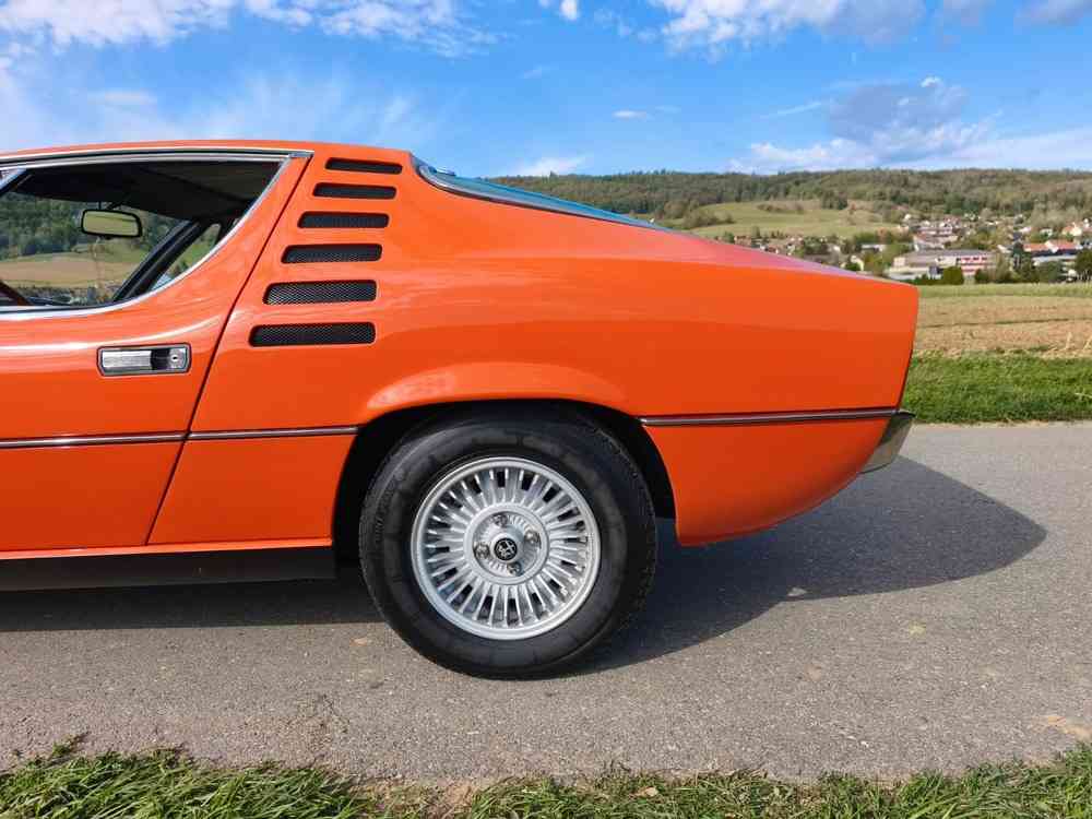 ALFA ROMEO Montreal-image-14