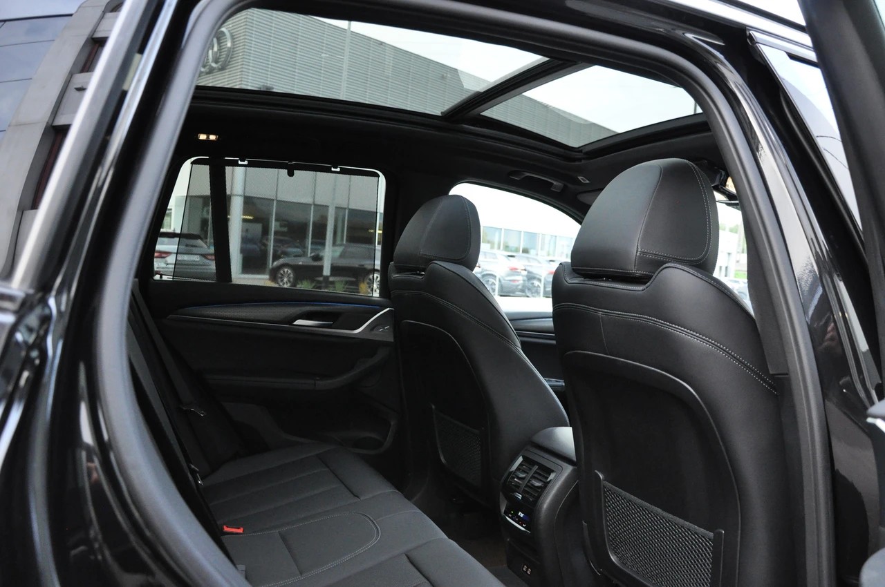 BMW X3 xDrive 30e M Sport-image-17