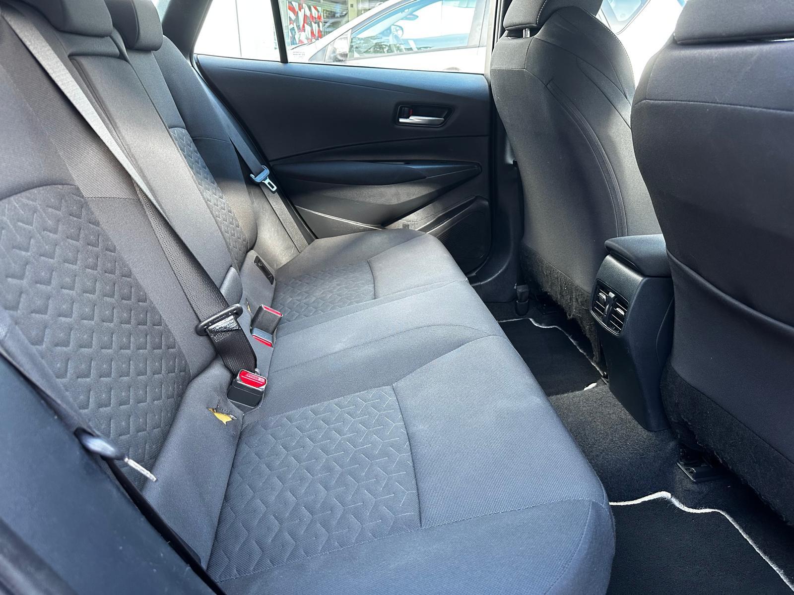TOYOTA Corolla Touring Sports 1.8 HSD Comfort-image-11
