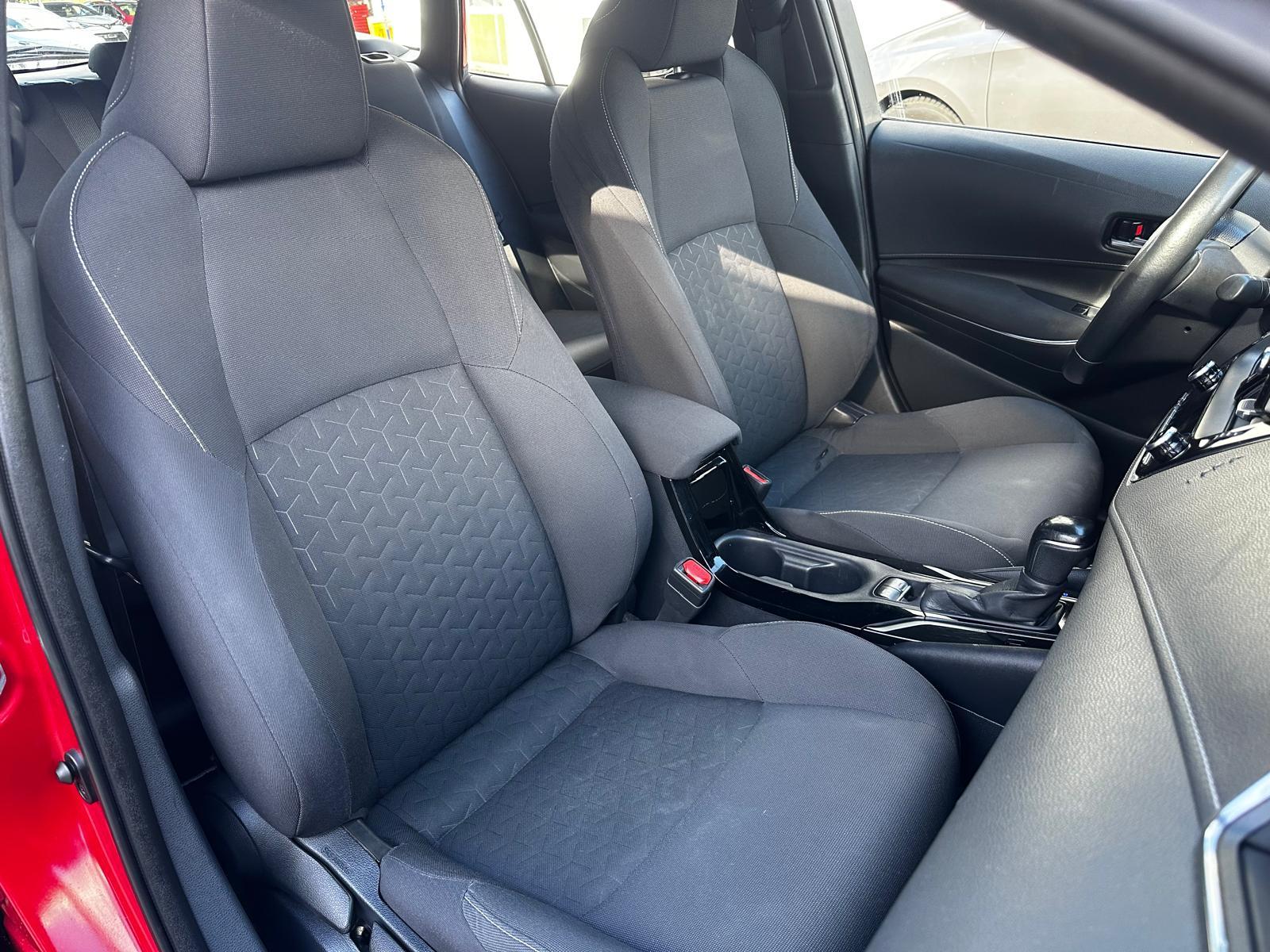 TOYOTA Corolla Touring Sports 1.8 HSD Comfort-image-14