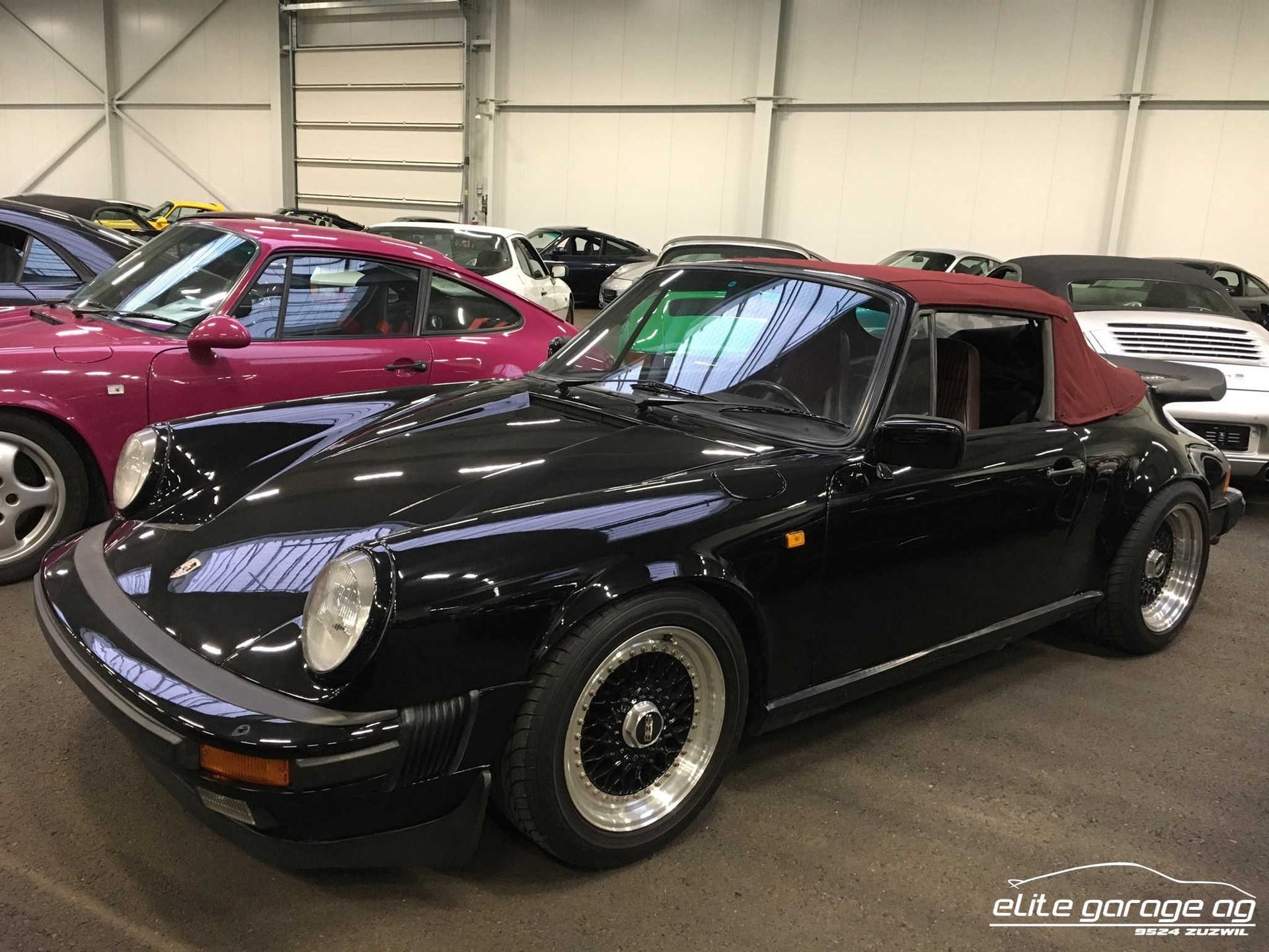 PORSCHE 911 Carrera Cabrio-image-2