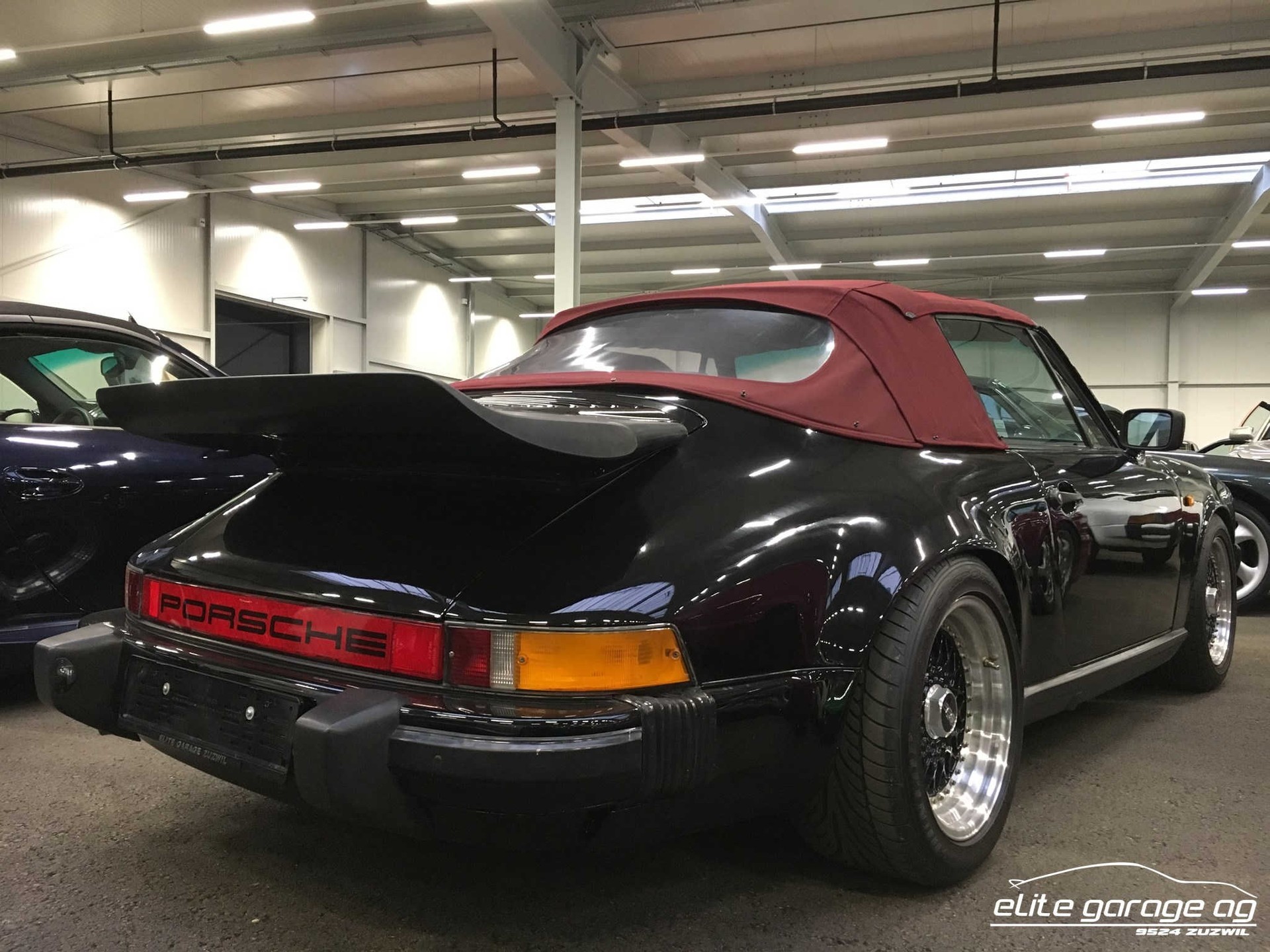 PORSCHE 911 Carrera Cabrio-image-3