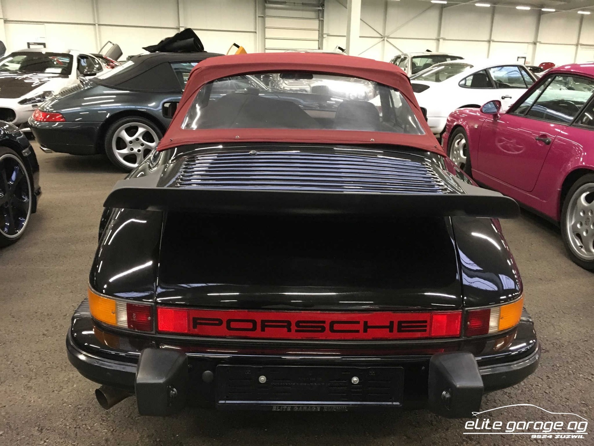PORSCHE 911 Carrera Cabrio-image-4
