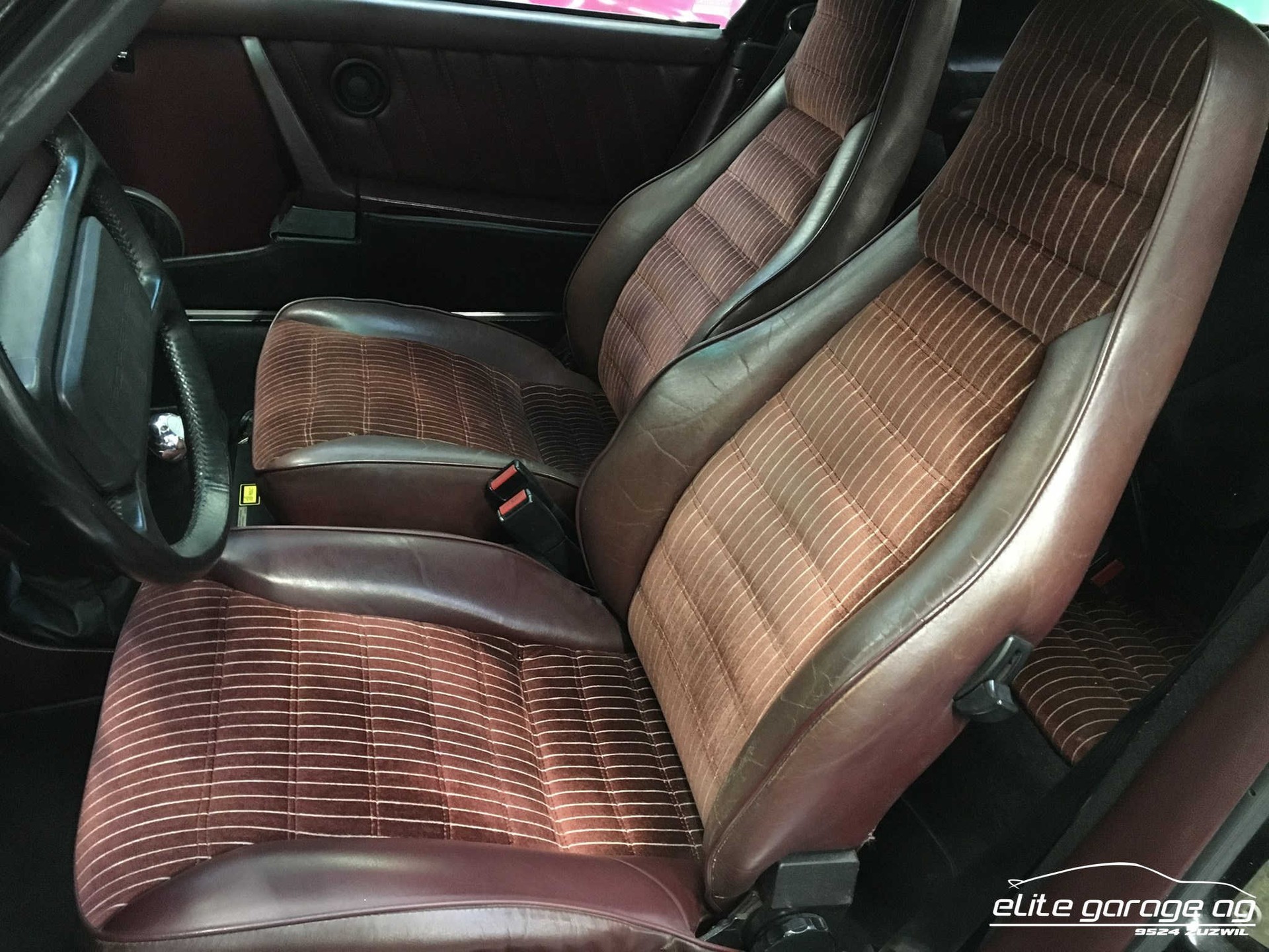 PORSCHE 911 Carrera Cabrio-image-10