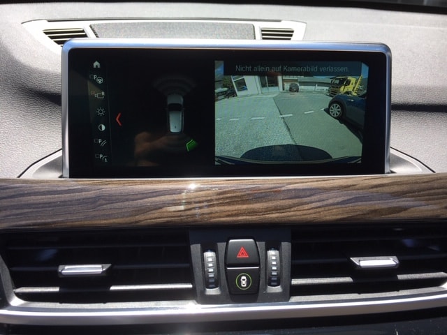 BMW X1 F48 25i xDrive SAG-image-12