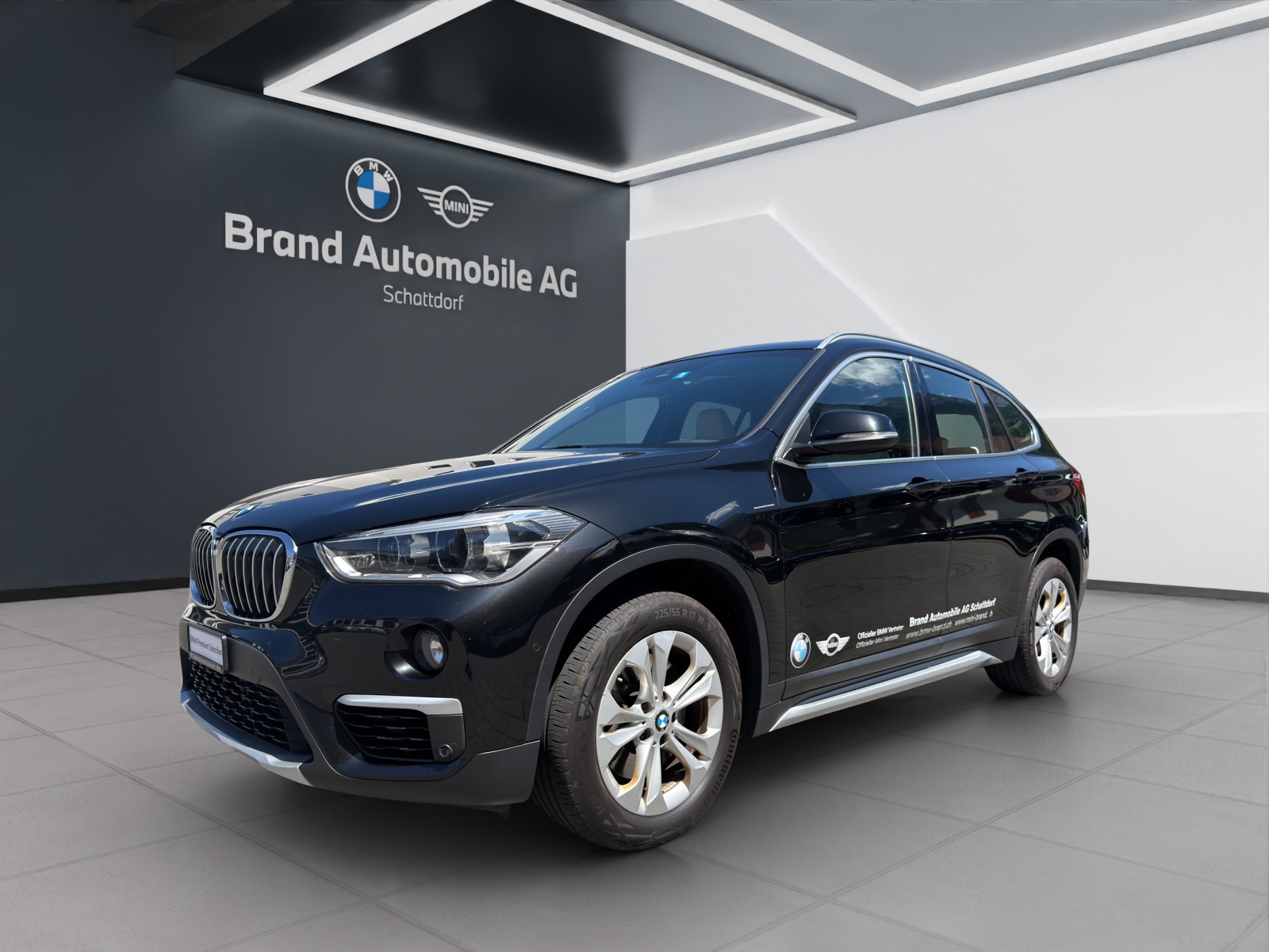 BMW X1 F48 25i xDrive SAG-image-0