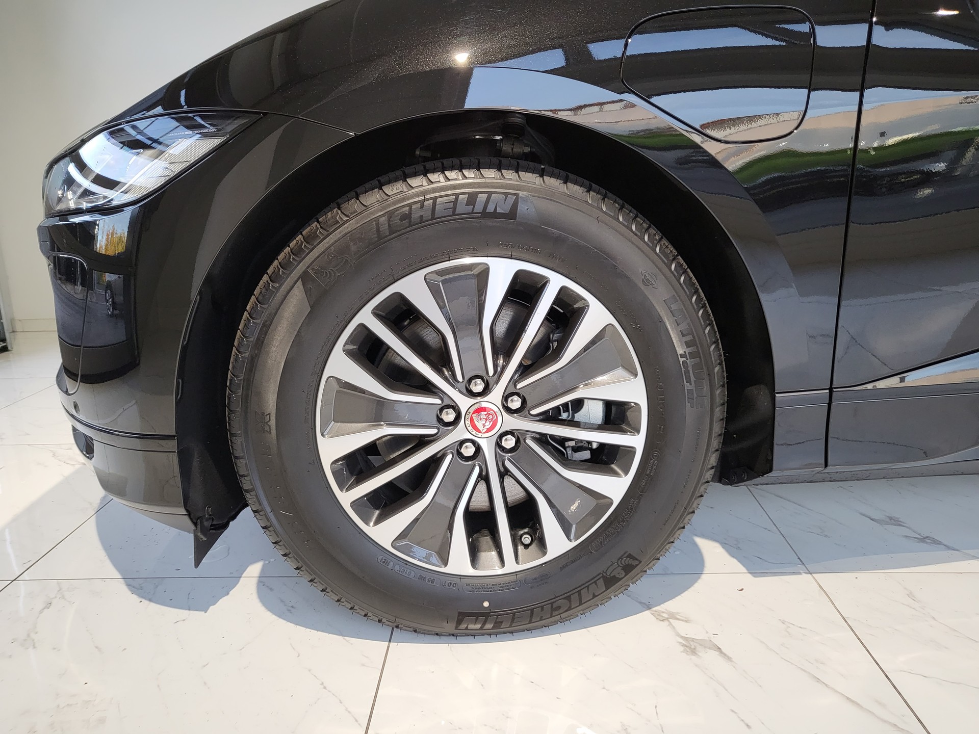 JAGUAR I-Pace EV400 S AWD-image-9