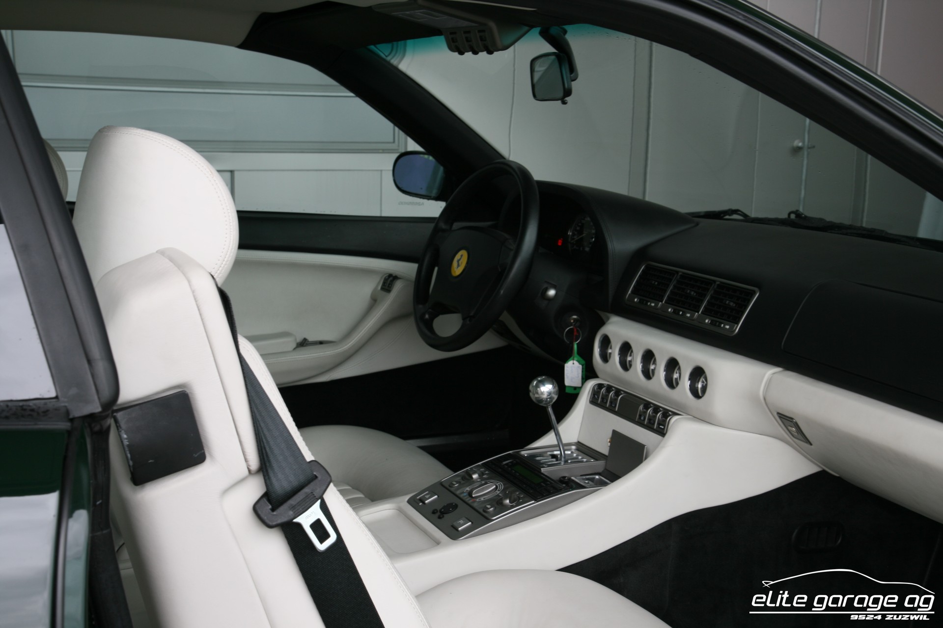 FERRARI 456 GT TRAUMHAFTE FARBKOMBINATION-image-14
