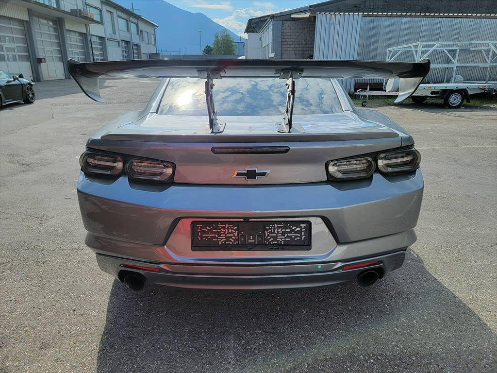 CHEVROLET Camaro RS-image-3