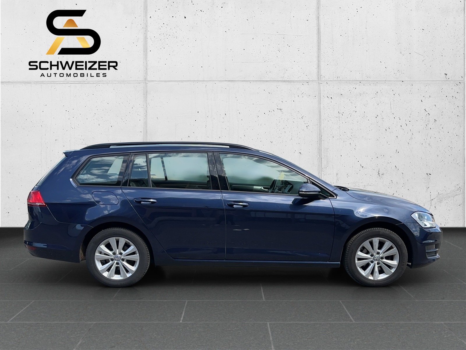 VW Golf Variant 1.6 TDI Comfortline 4Motion-image-4