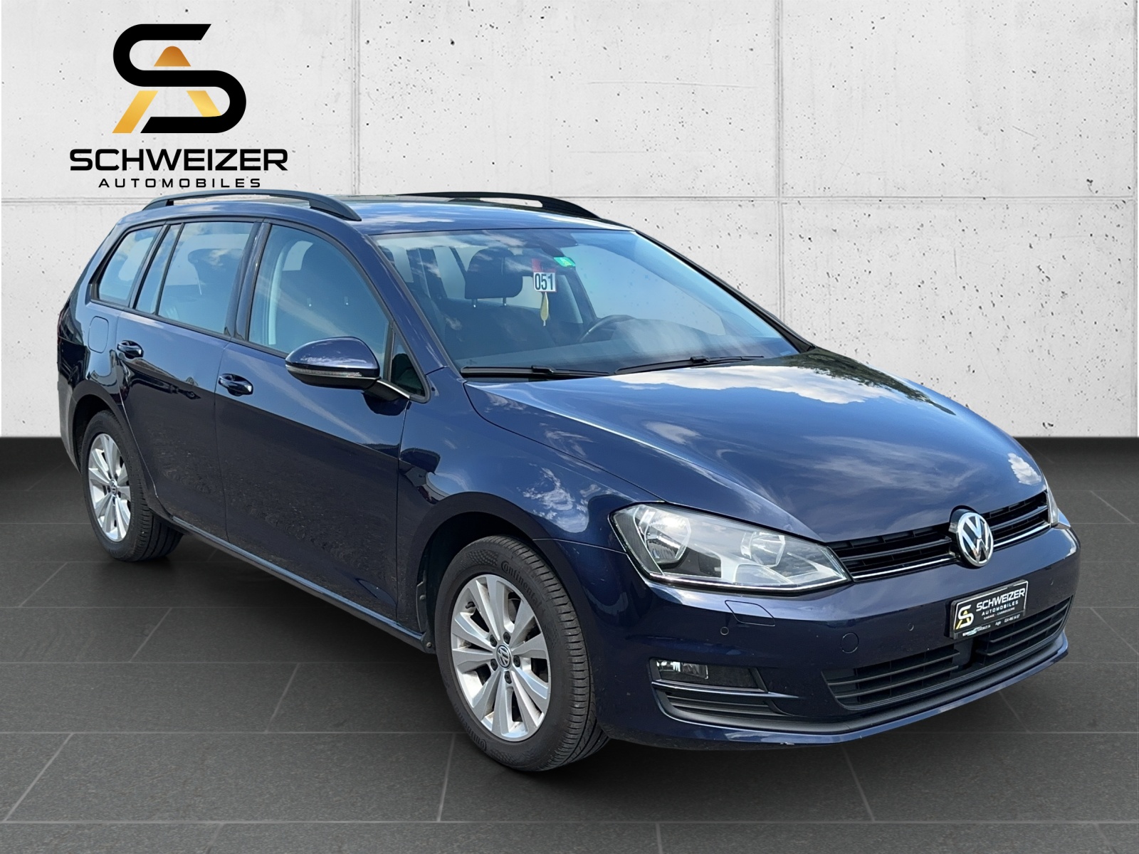 VW Golf Variant 1.6 TDI Comfortline 4Motion-image-1