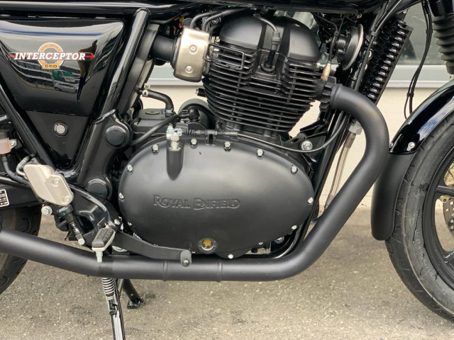 ROYAL ENFIELD Interceptor 650 Custom Black Ray-image-4