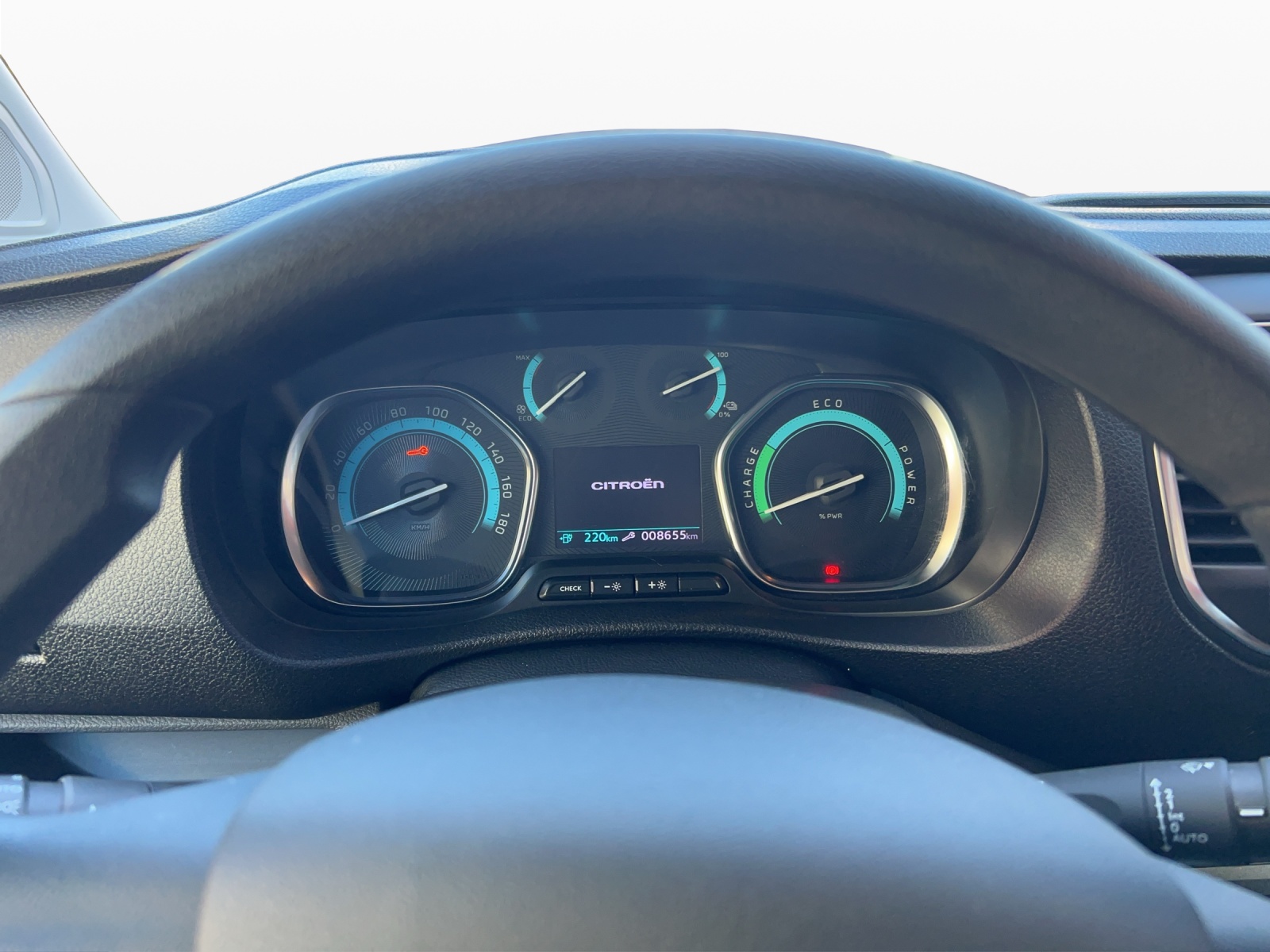 CITROEN e-Jumpy M Club 75kWh-image-10