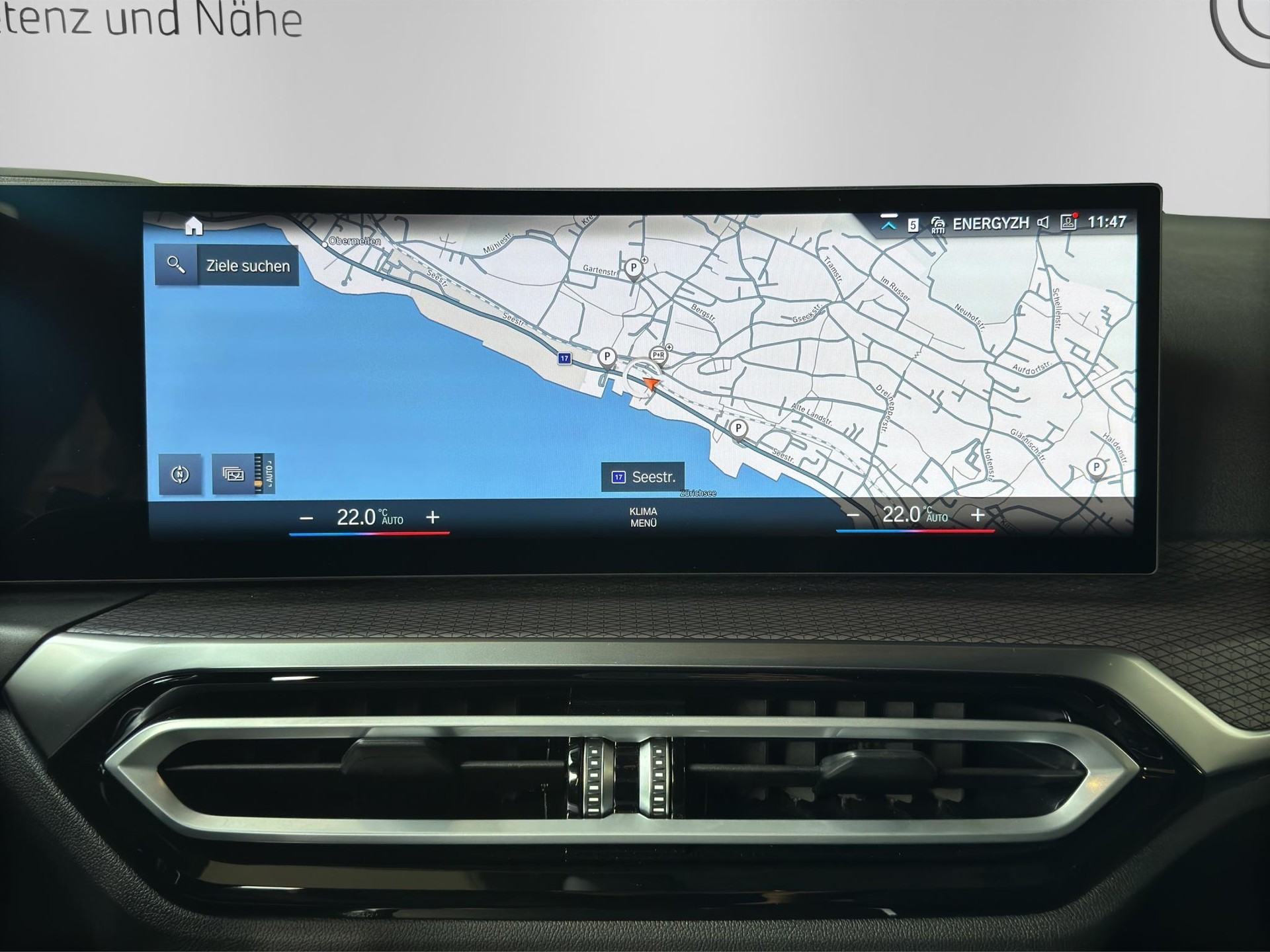 BMW 320d xDrive 48V Touring Steptronic M Sport-image-17