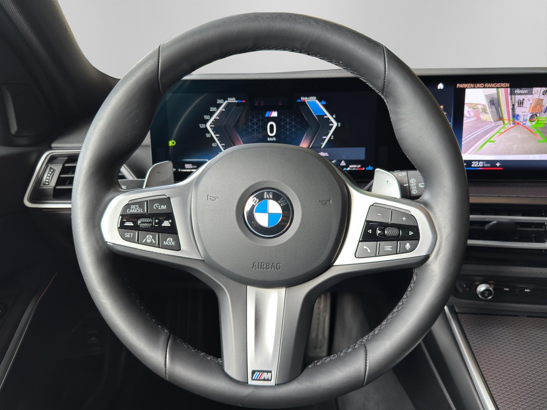 BMW 320d xDrive 48V Touring Steptronic M Sport-image-16