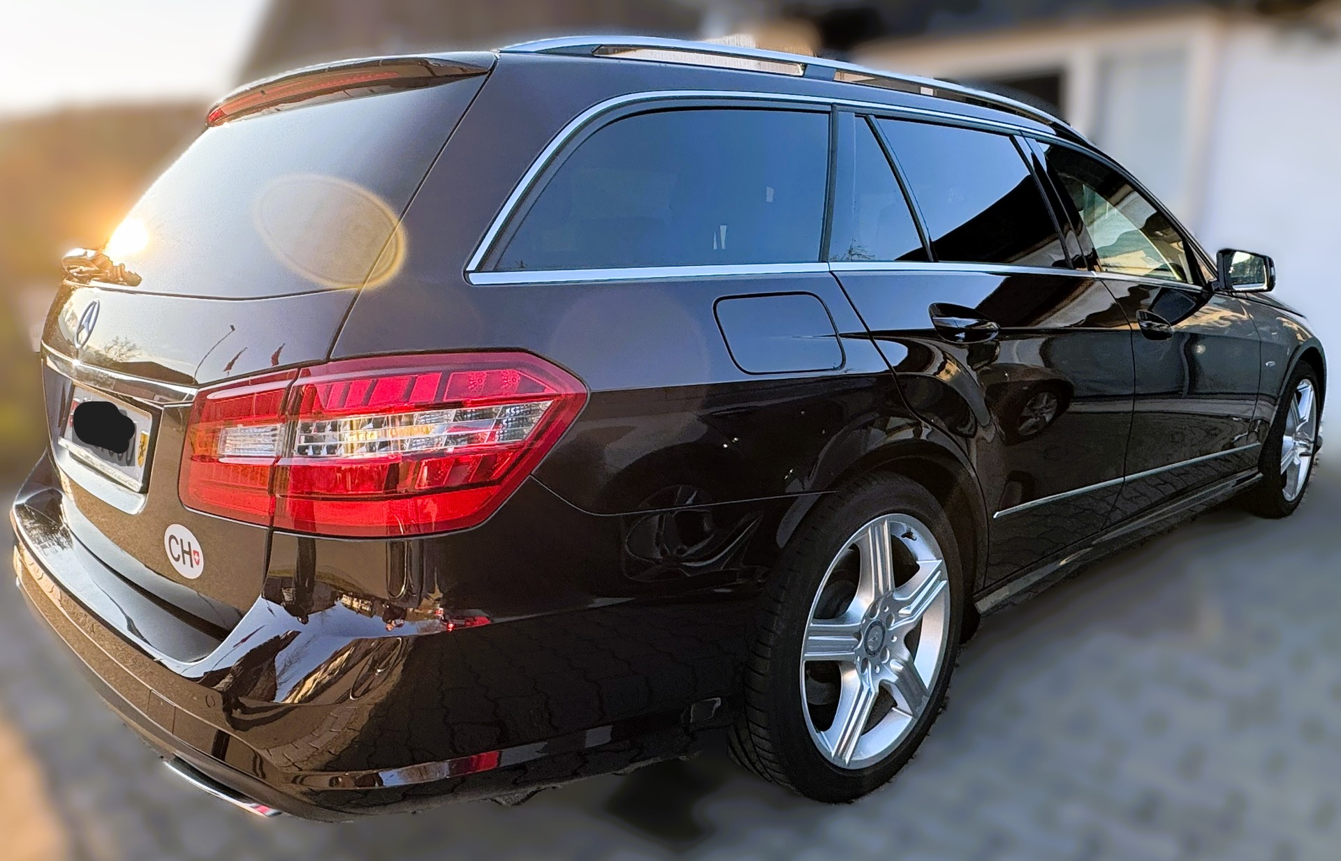 MERCEDES-BENZ E 500 CGI Avantgarde 4Matic 7G-Tronic-image-4
