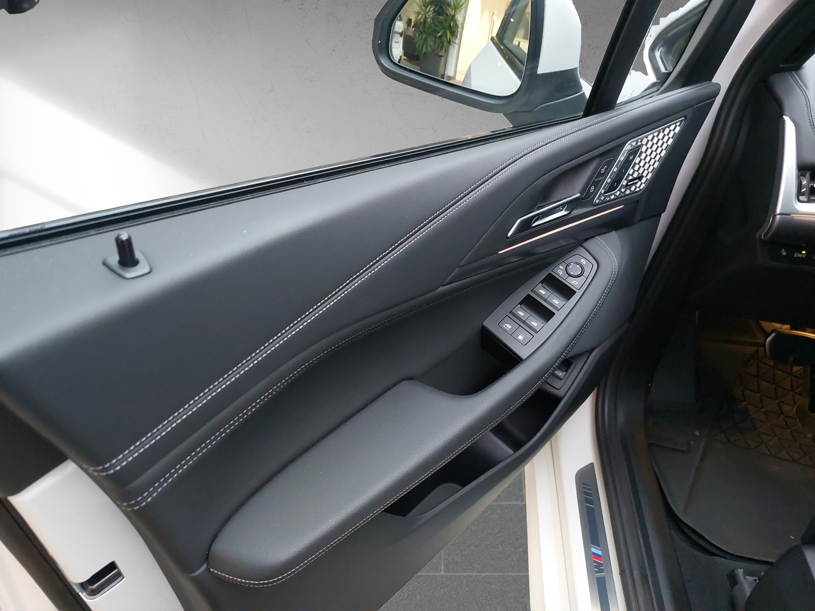 BMW 230e xDrive Active Tourer M Sport-image-15