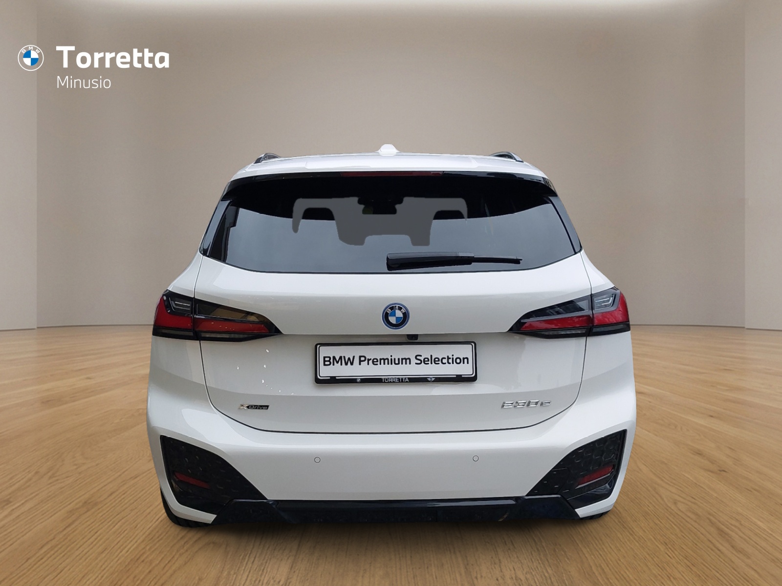 BMW 230e xDrive Active Tourer M Sport-showroom-element-3