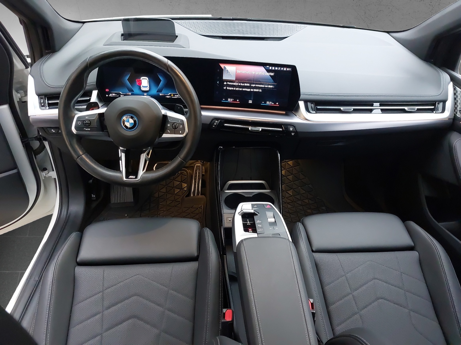 BMW 230e xDrive Active Tourer M Sport-image-14