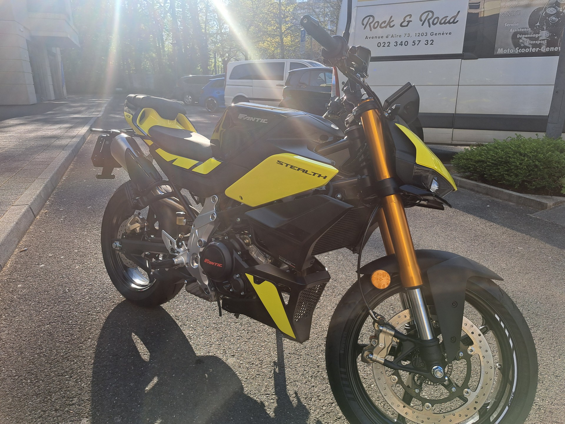 FANTIC STEALTH 125 livraison dans toute la suisse-image-5