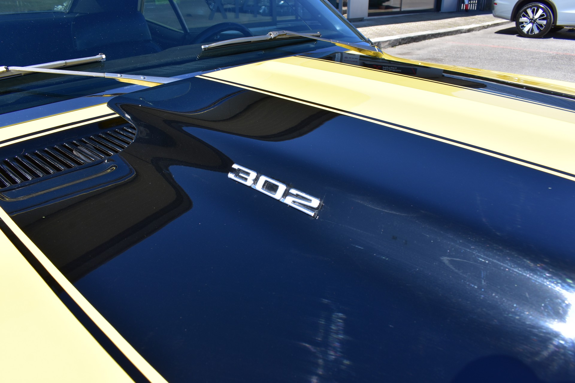CHEVROLET Camaro Z/28 (Clone)-image-10
