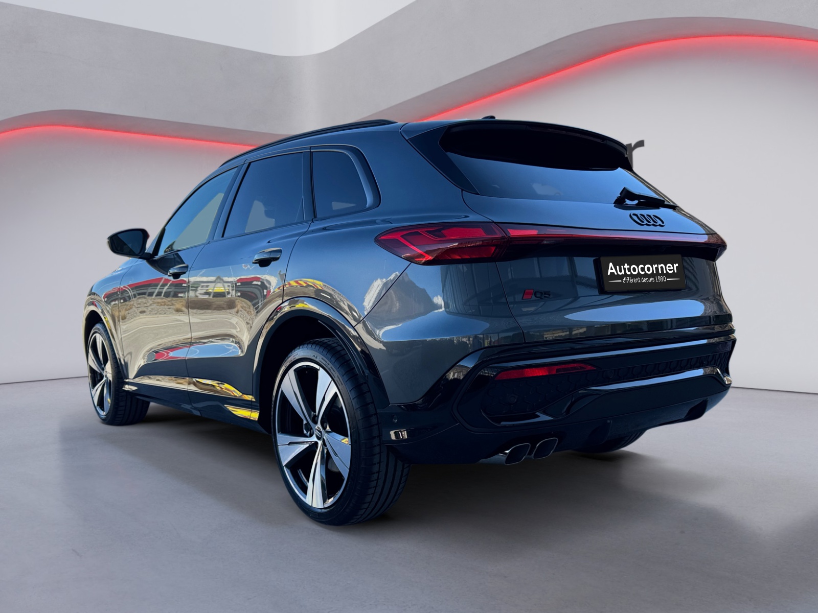 AUDI Q5 TDI quattro 150 kW S-tronic-showroom-element-2