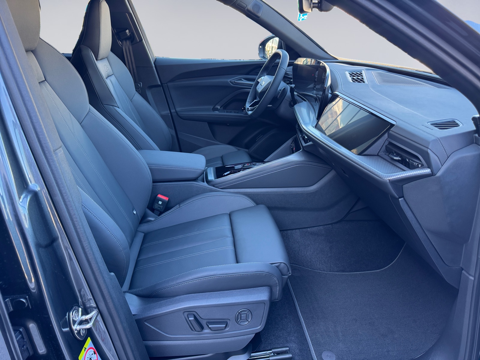 AUDI Q5 TDI quattro 150 kW S-tronic-image-14