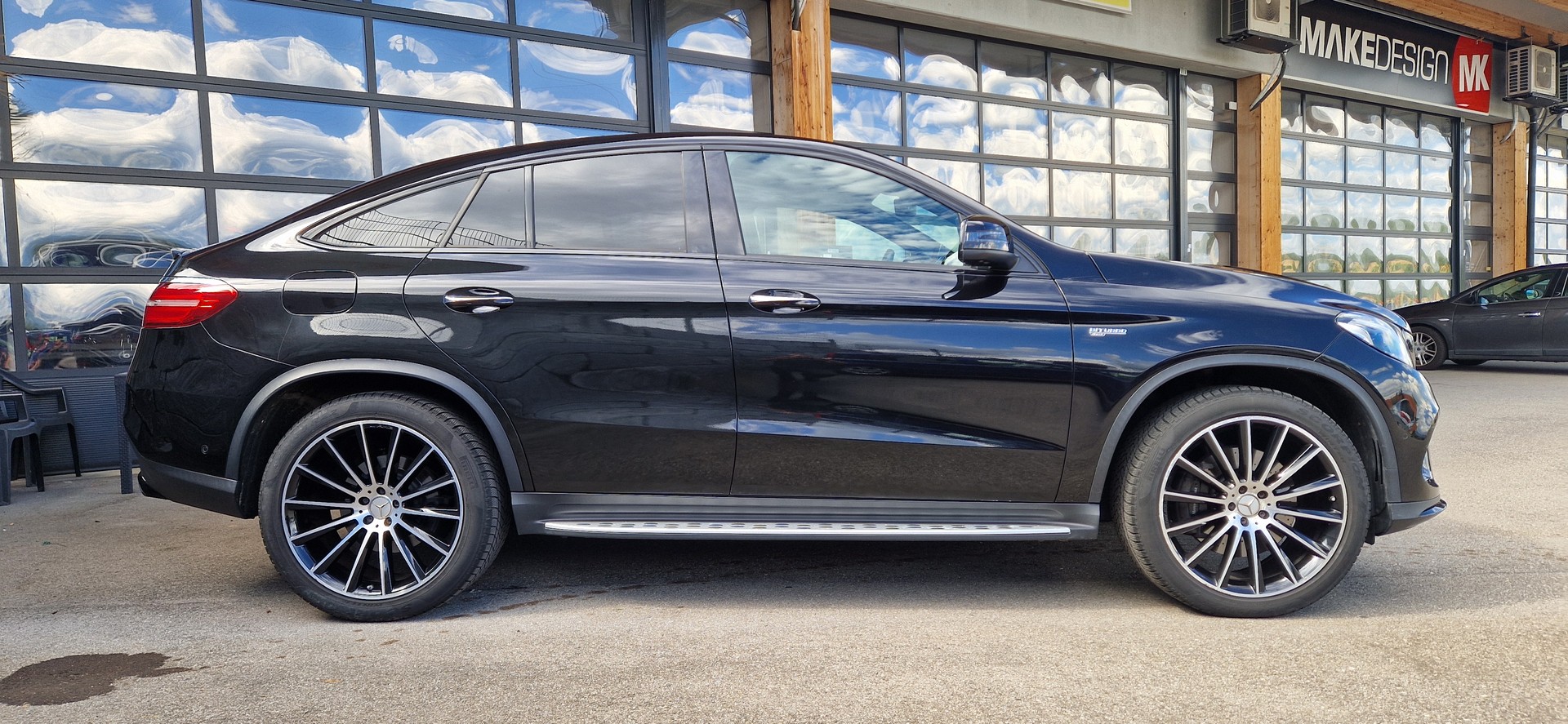 MERCEDES-BENZ GLE Coupé 43 AMG 4Matic 9G-Tronic-image-7