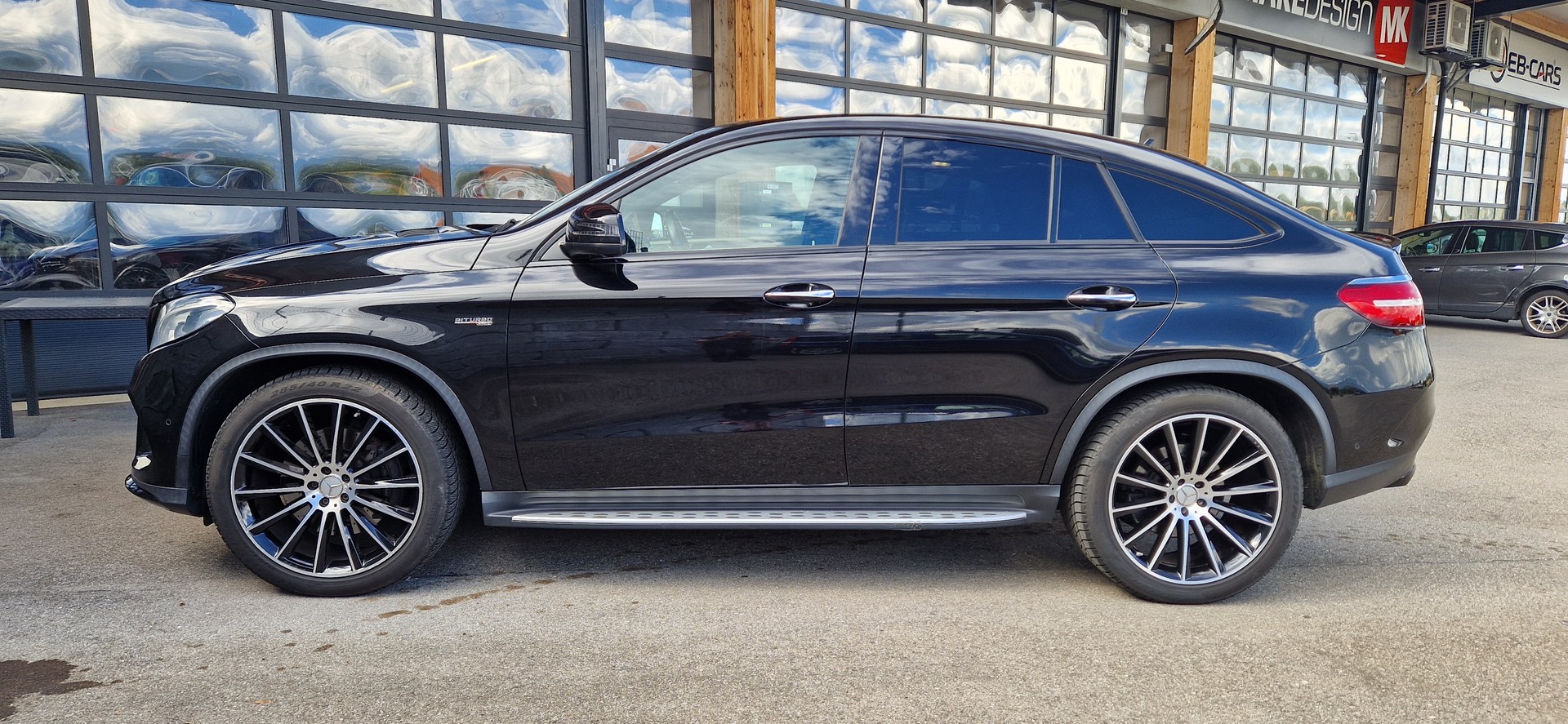 MERCEDES-BENZ GLE Coupé 43 AMG 4Matic 9G-Tronic-image-3