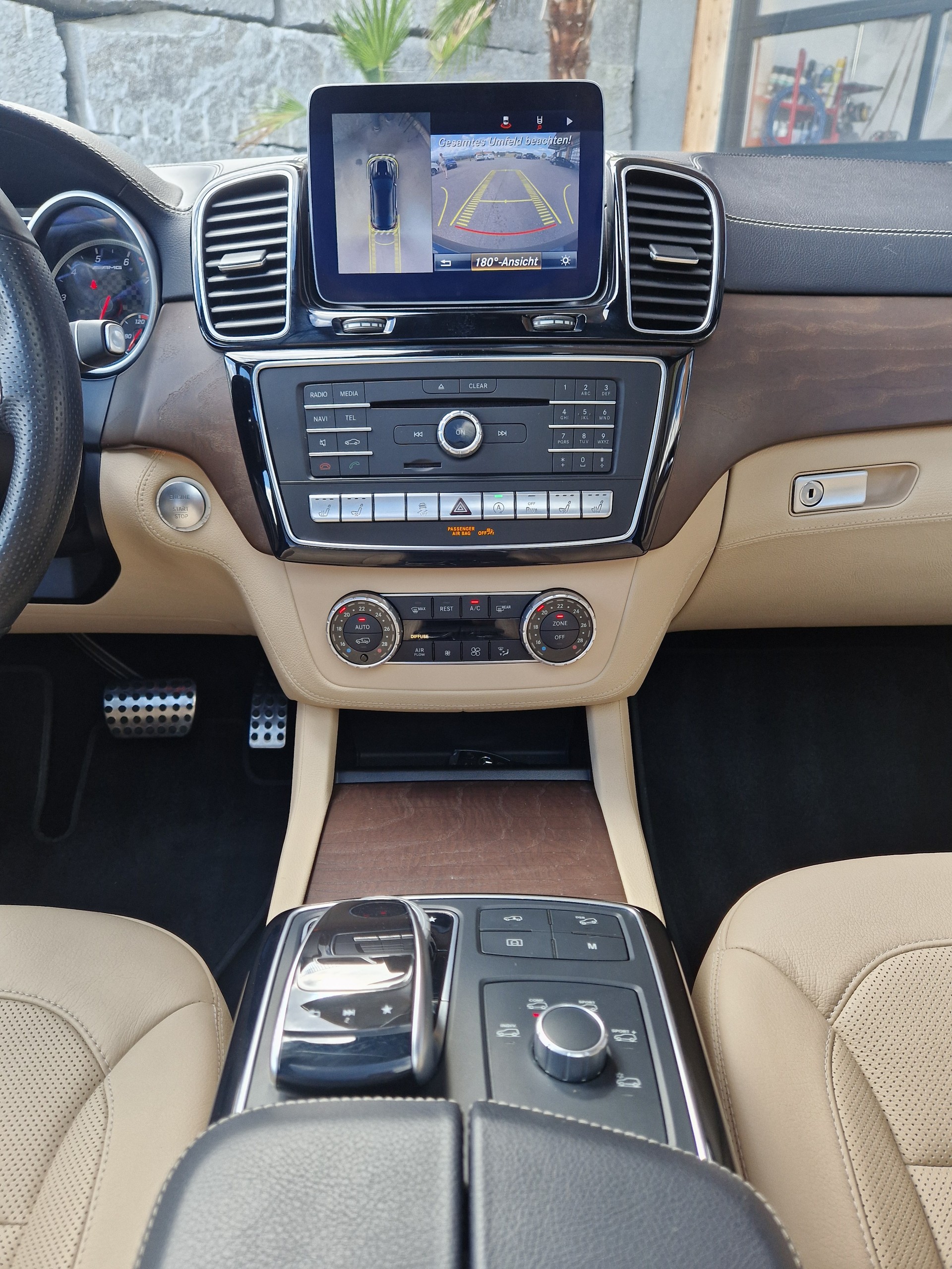 MERCEDES-BENZ GLE Coupé 43 AMG 4Matic 9G-Tronic-image-12