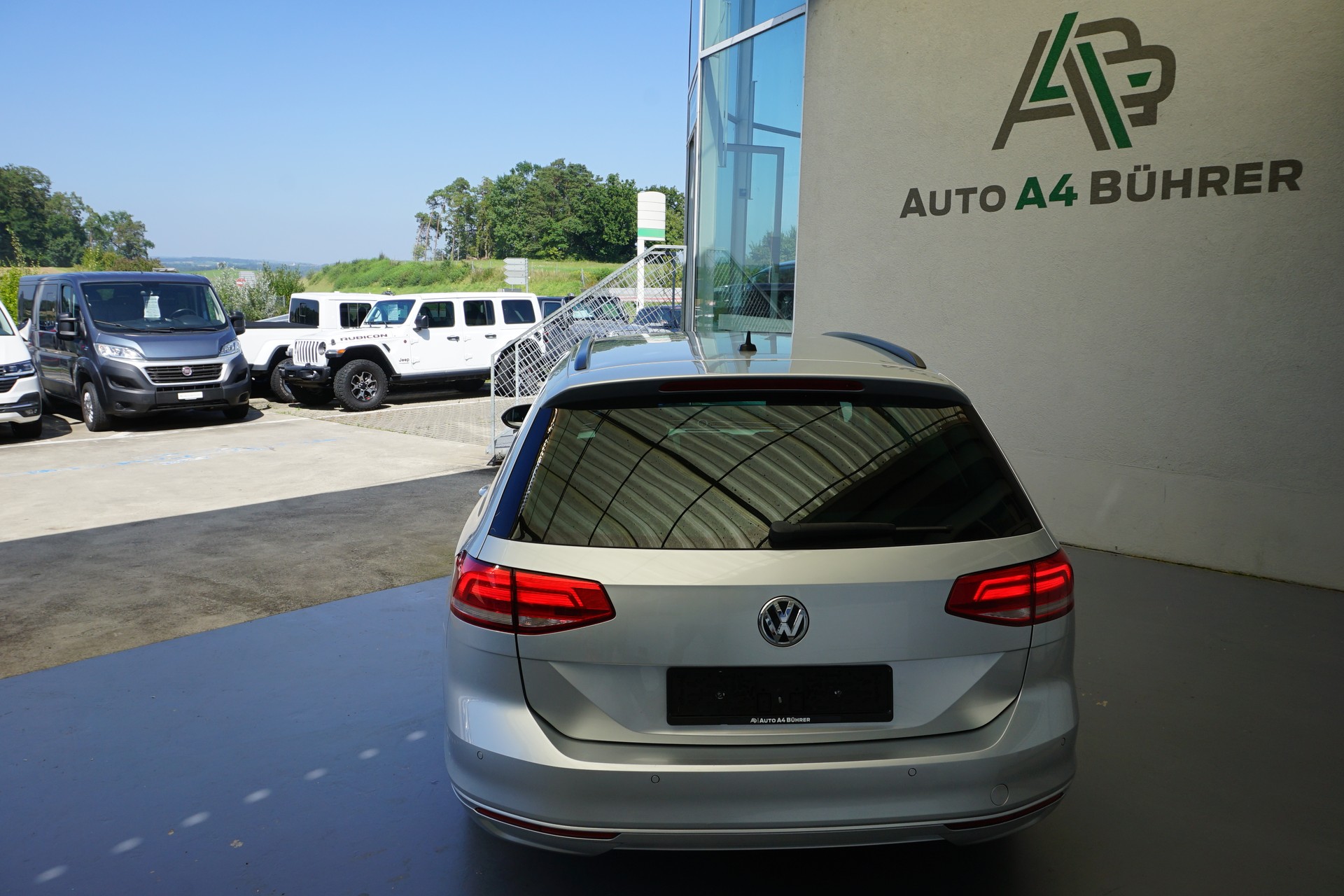 VW Passat 1.6 TDI Comfort-image-6