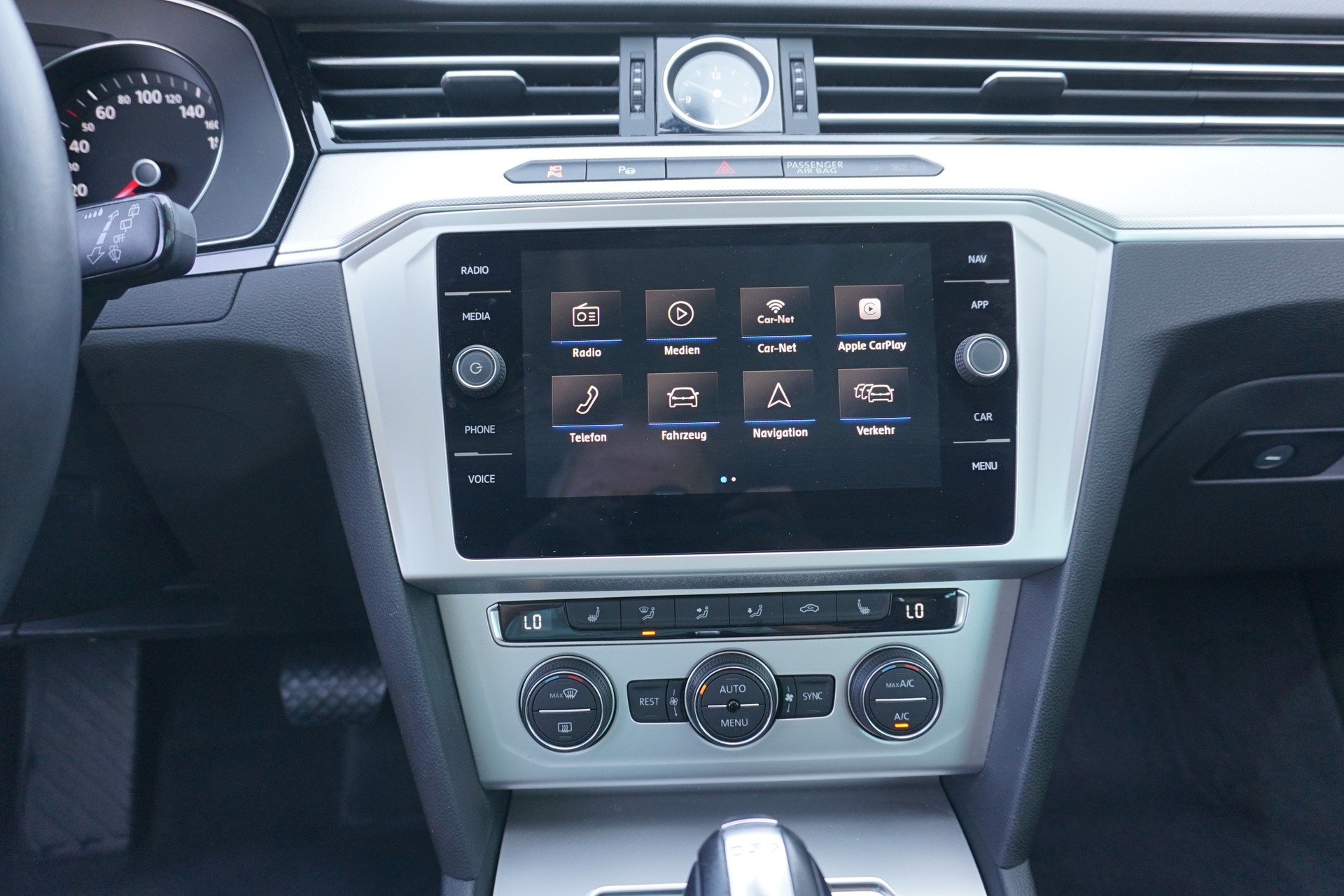 VW Passat 1.6 TDI Comfort-image-18