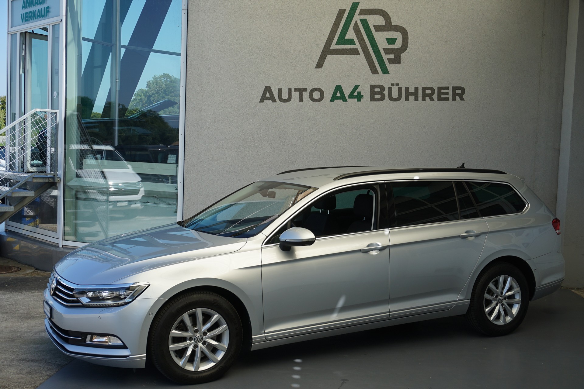 VW Passat 1.6 TDI Comfort-image-3