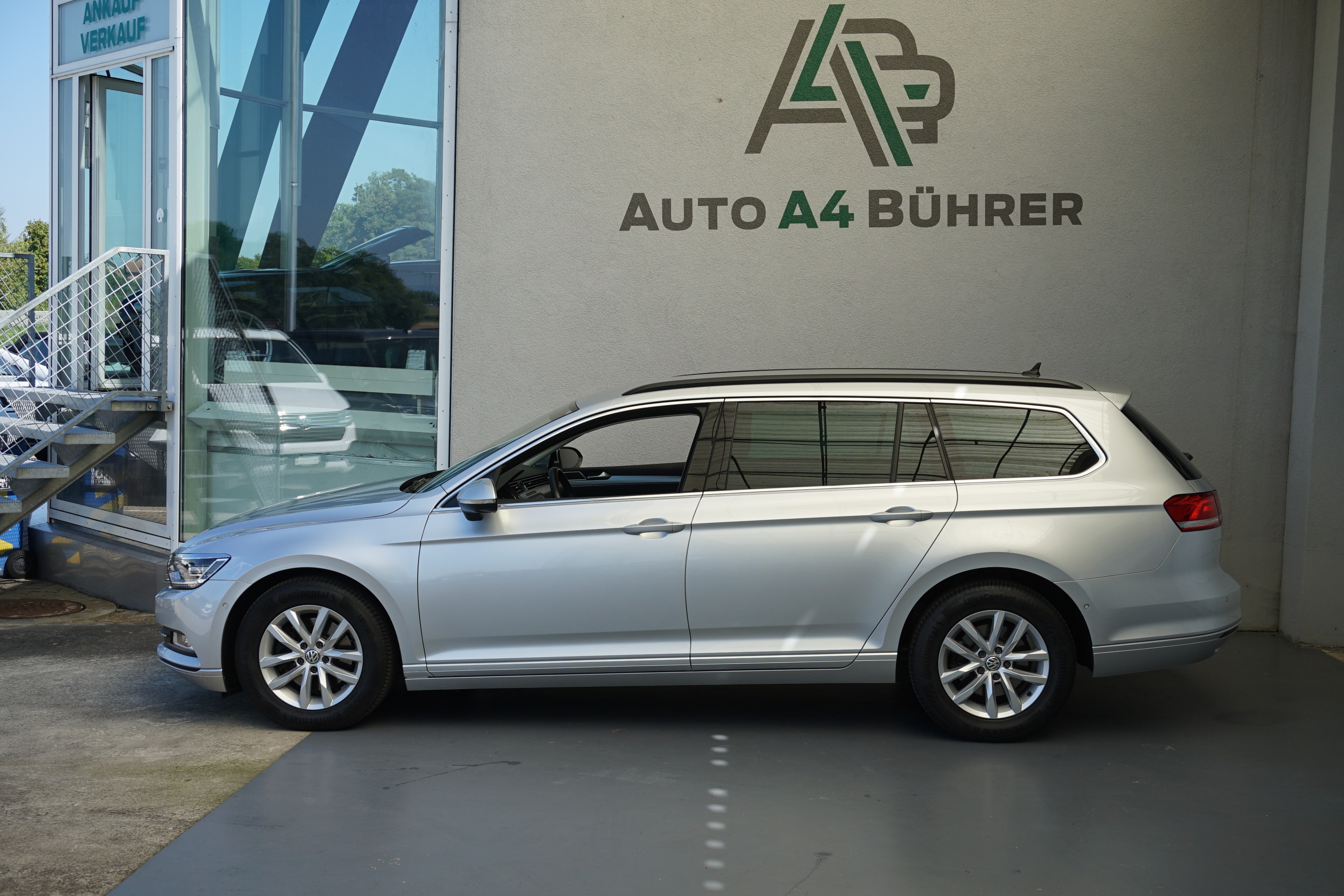 VW 2.0 TDI DPF Sportline 4m — slika 2