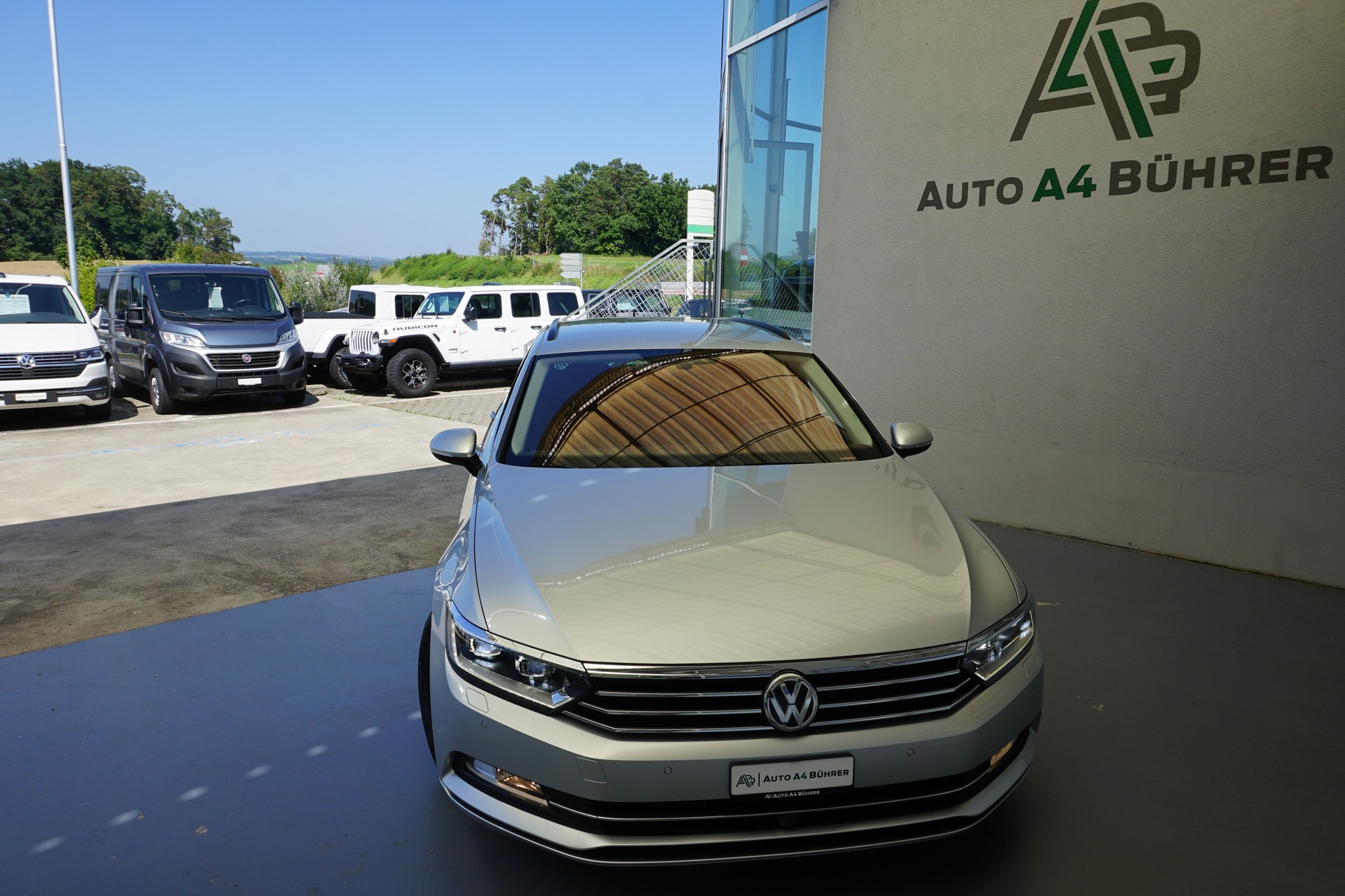 VW Passat 1.6 TDI Comfort-image-2