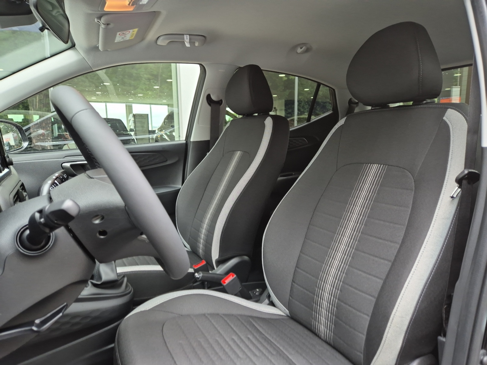 HYUNDAI i10 1.2 Amplia-image-5