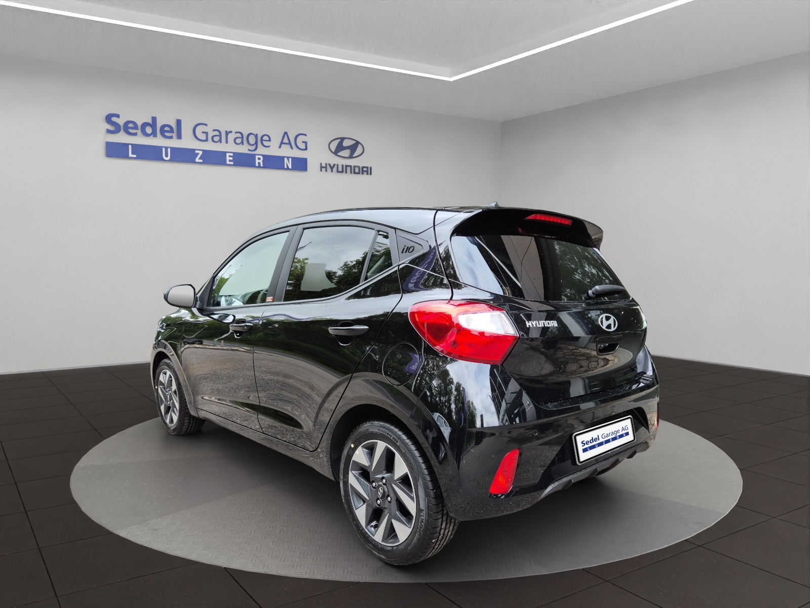 HYUNDAI i10 1.2 Amplia-image-3