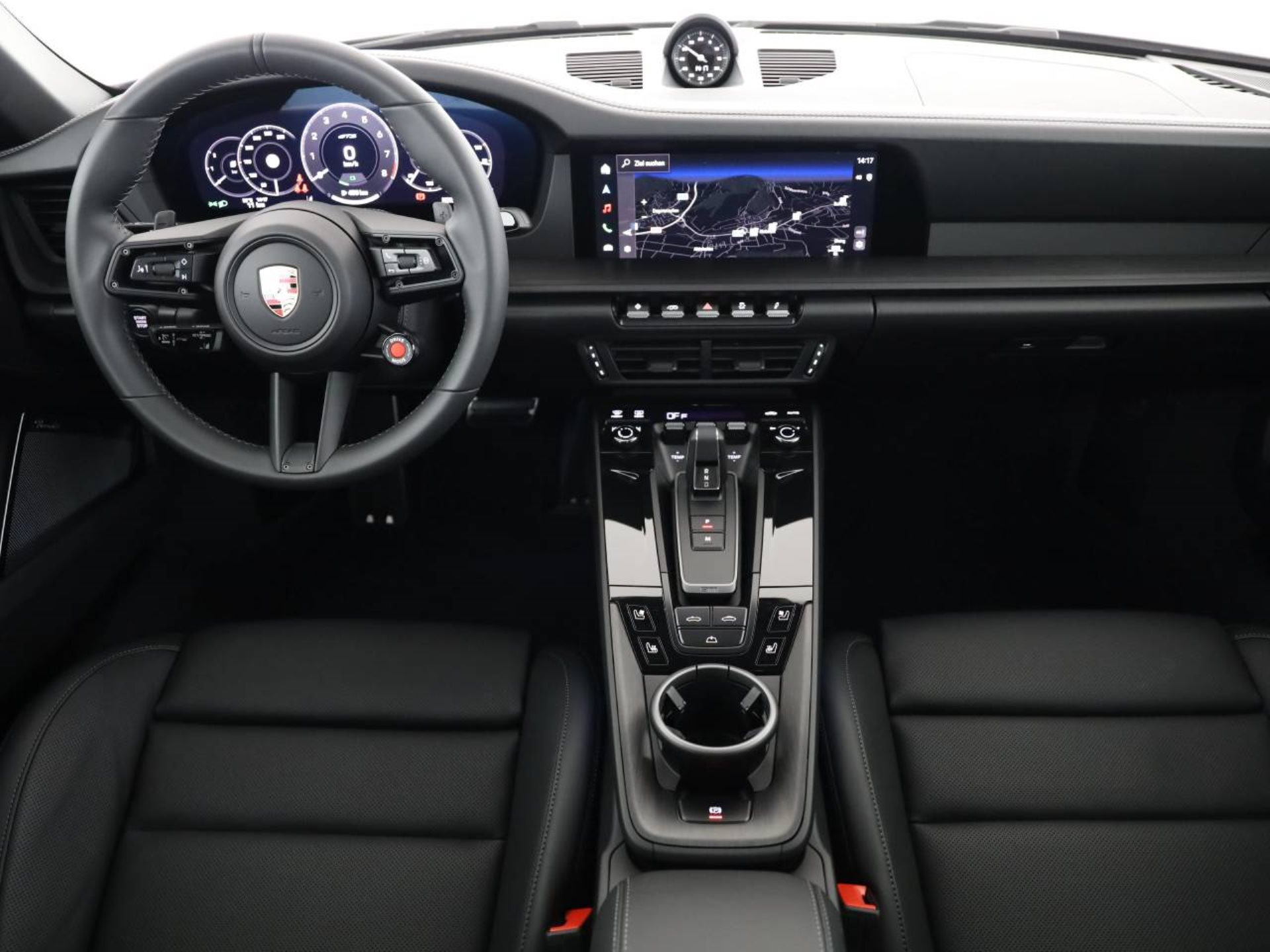 PORSCHE 911 Carrera 4 GTS Cabriolet-image-4