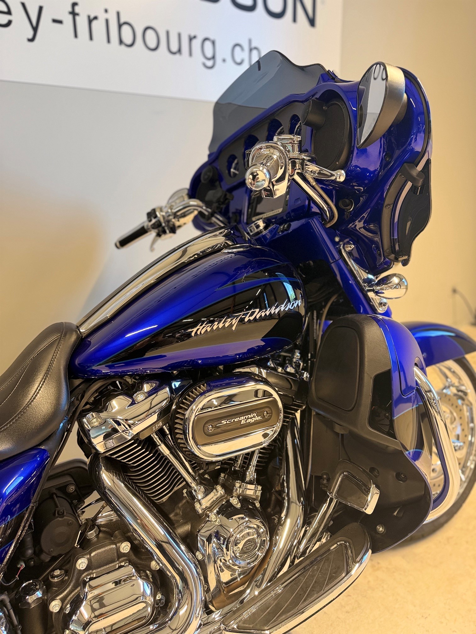 HARLEY-DAVIDSON FLHXSE Street Glide ABS CVO 114-image-4