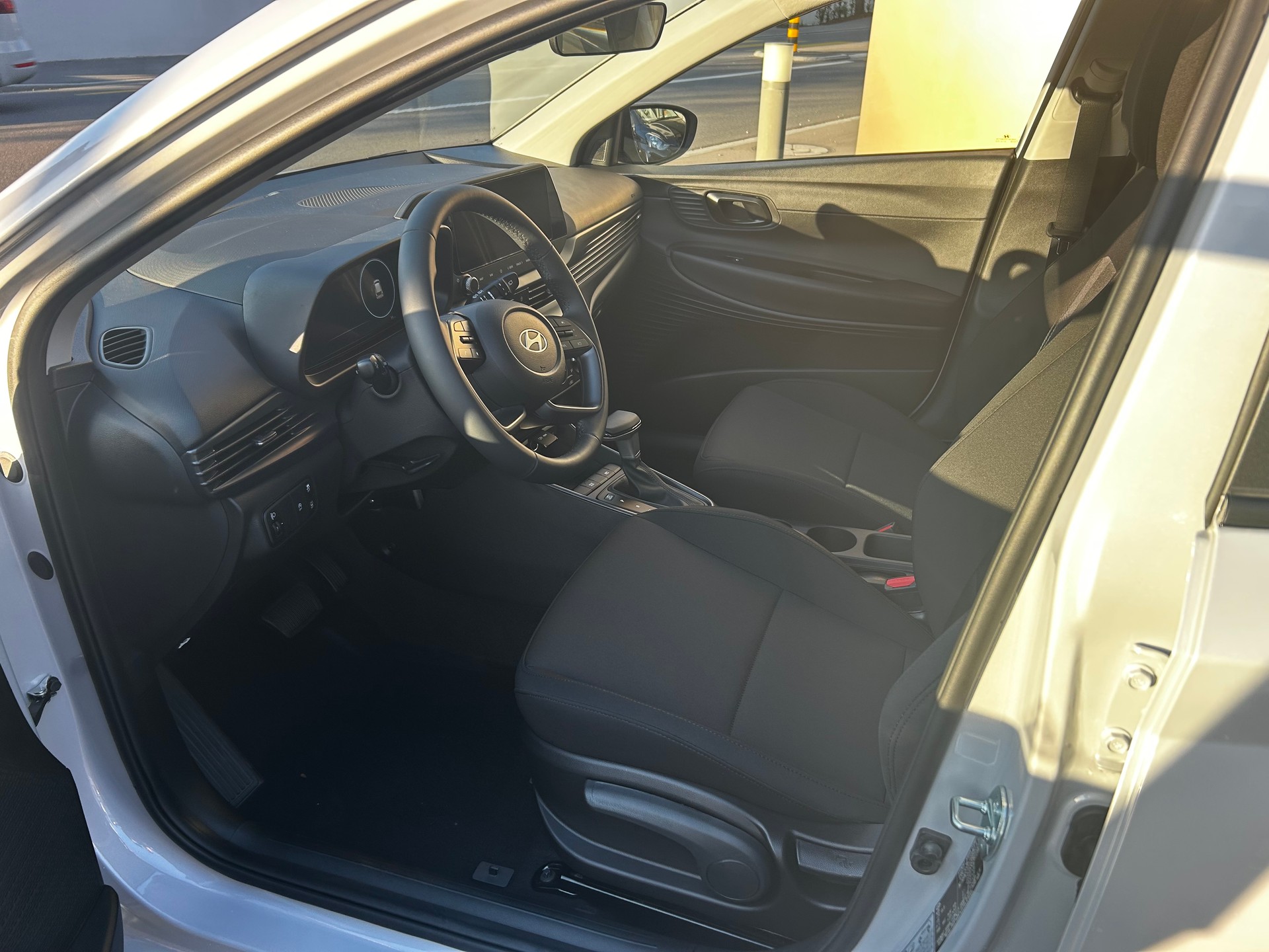HYUNDAI i20 1.0 T-GDi Origo DCT-image-8
