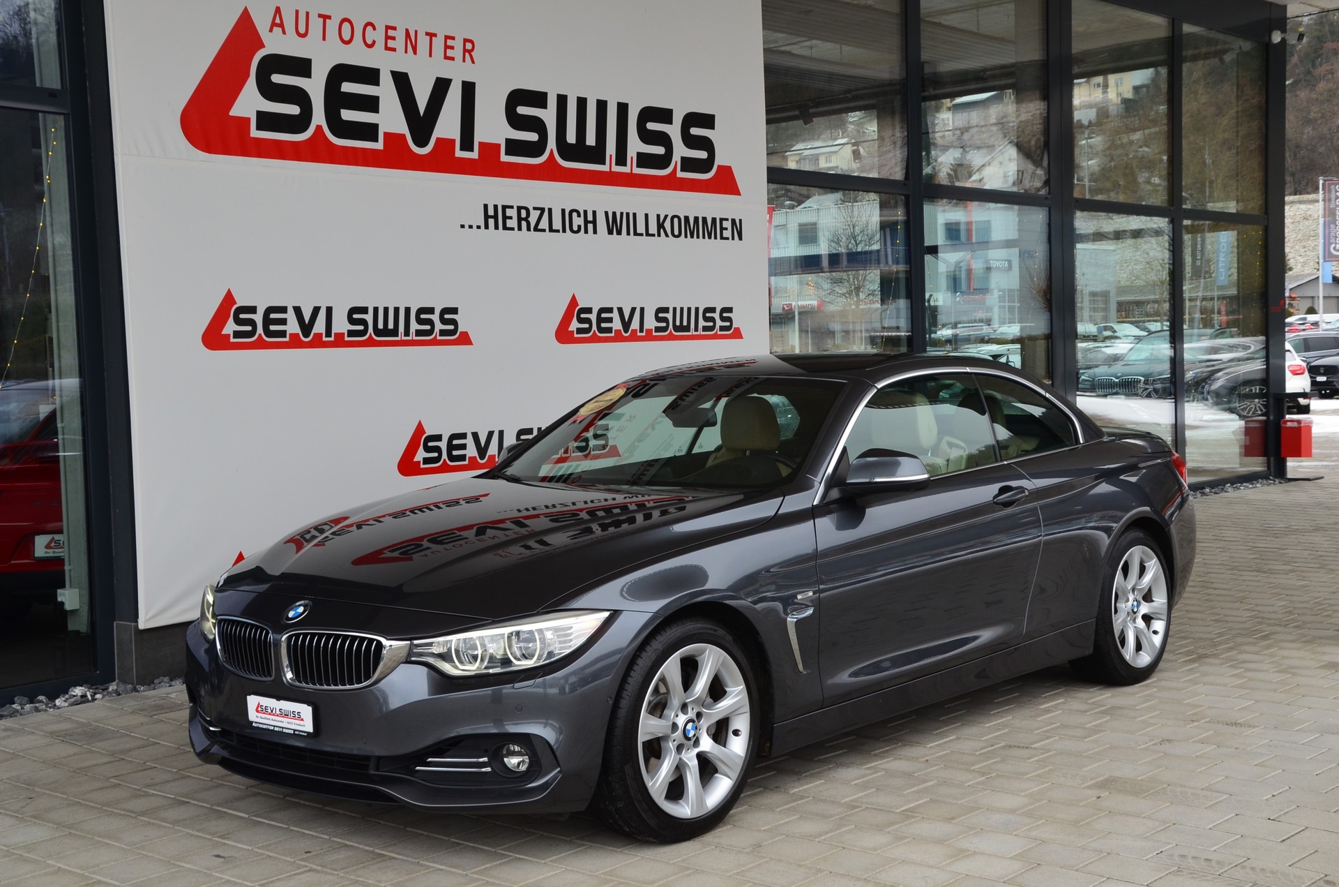 BMW 435i Cabriolet Luxury Line Steptronic-image-9