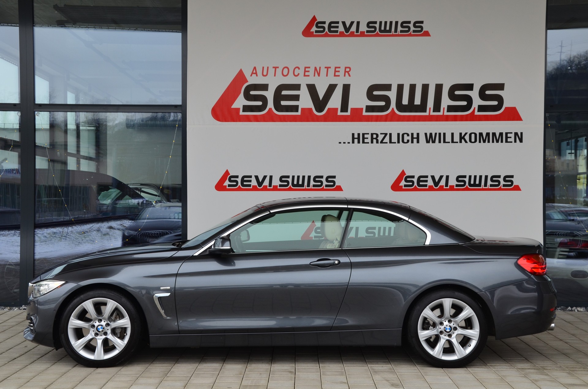 BMW 435i Cabriolet Luxury Line Steptronic-image-8