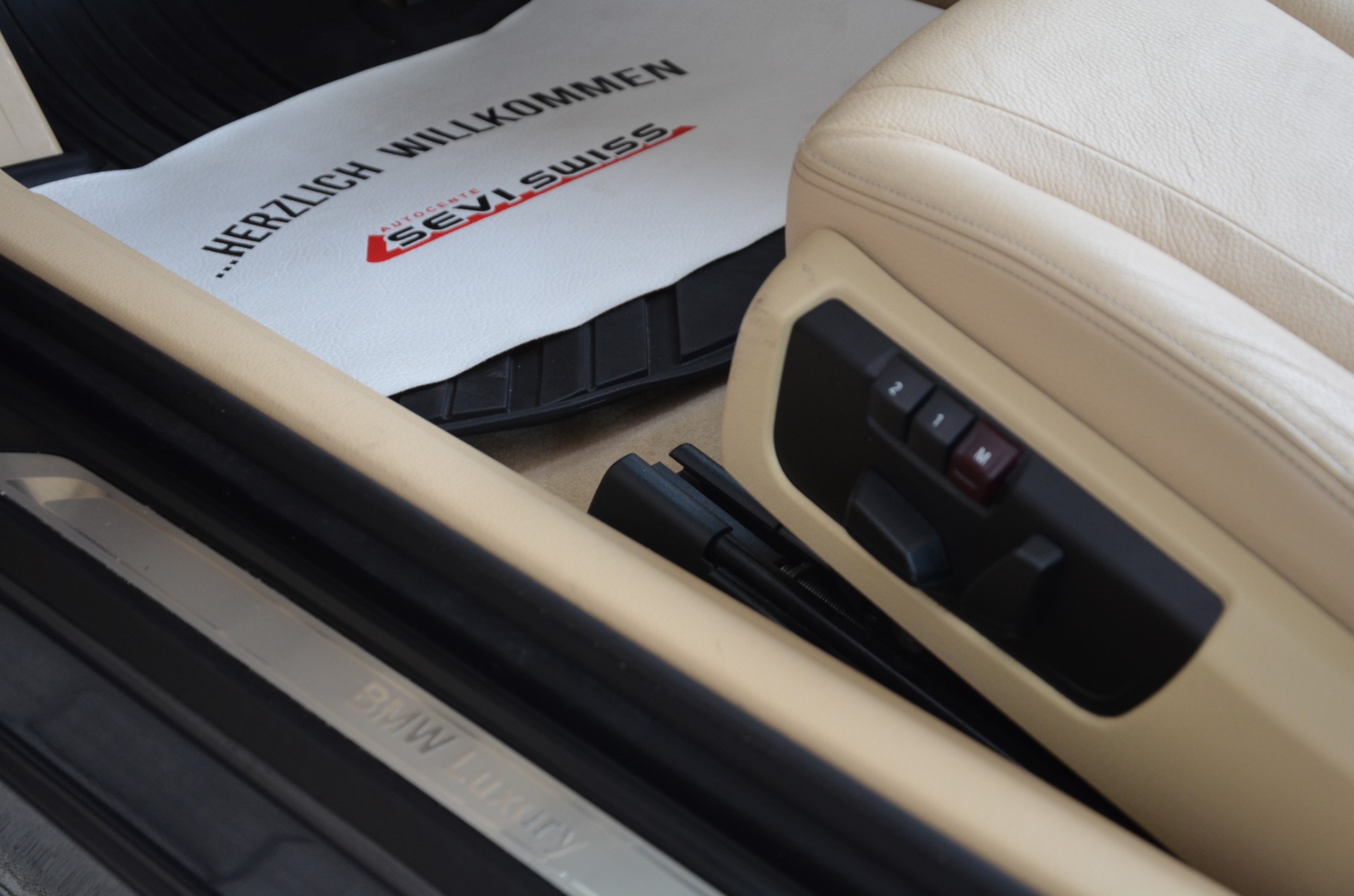 BMW 435i Cabriolet Luxury Line Steptronic-image-16