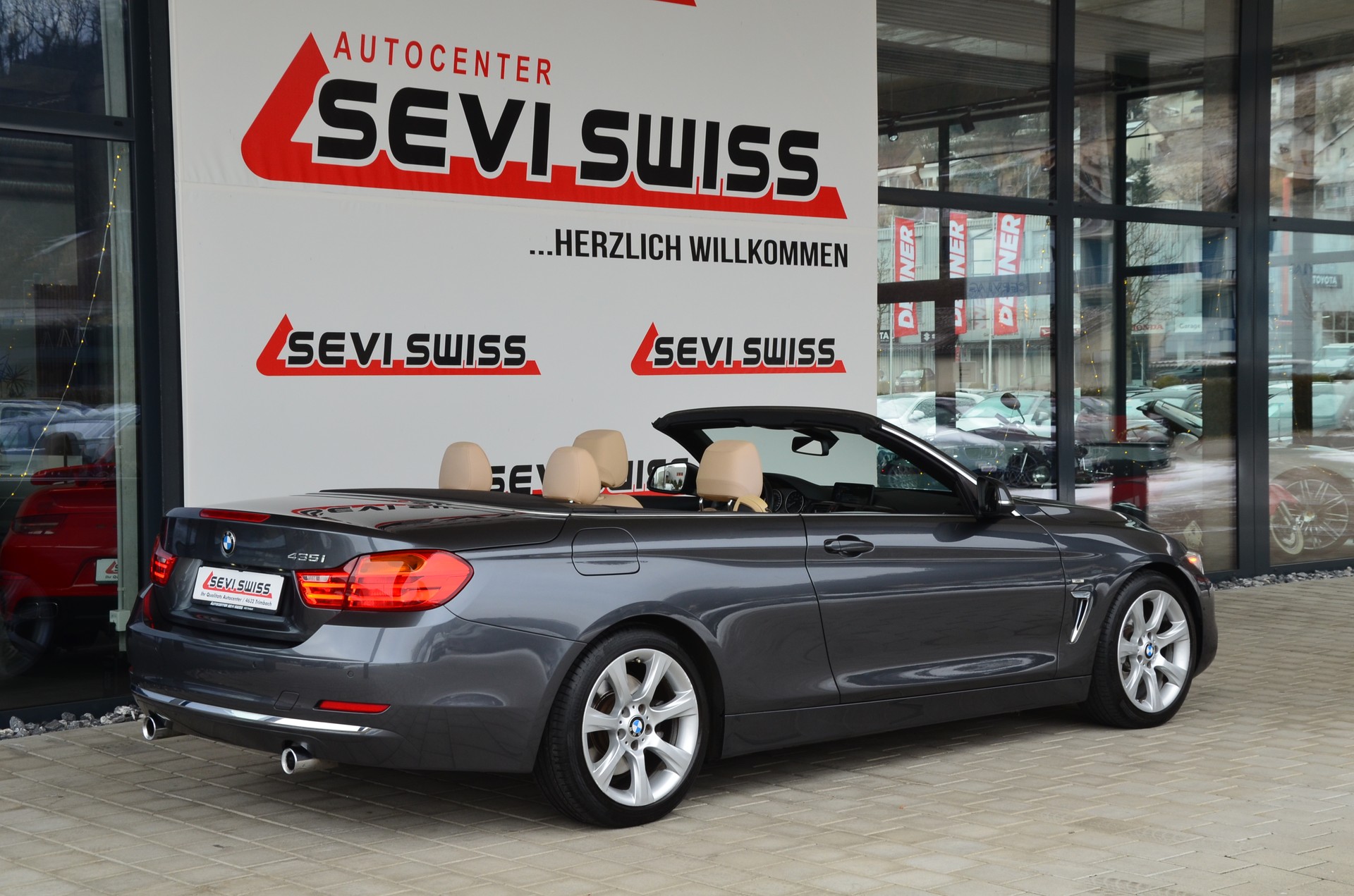 BMW 435i Cabriolet Luxury Line Steptronic-image-5