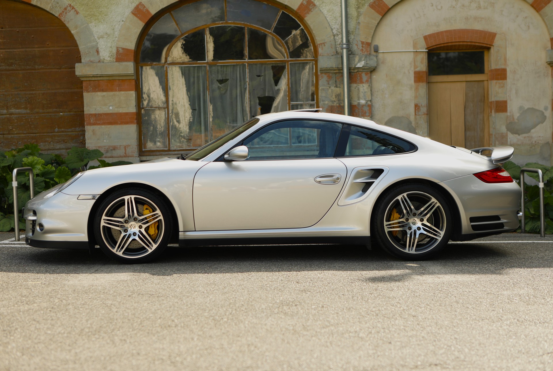 PORSCHE 911 Turbo boîte manuelle - freins céramique